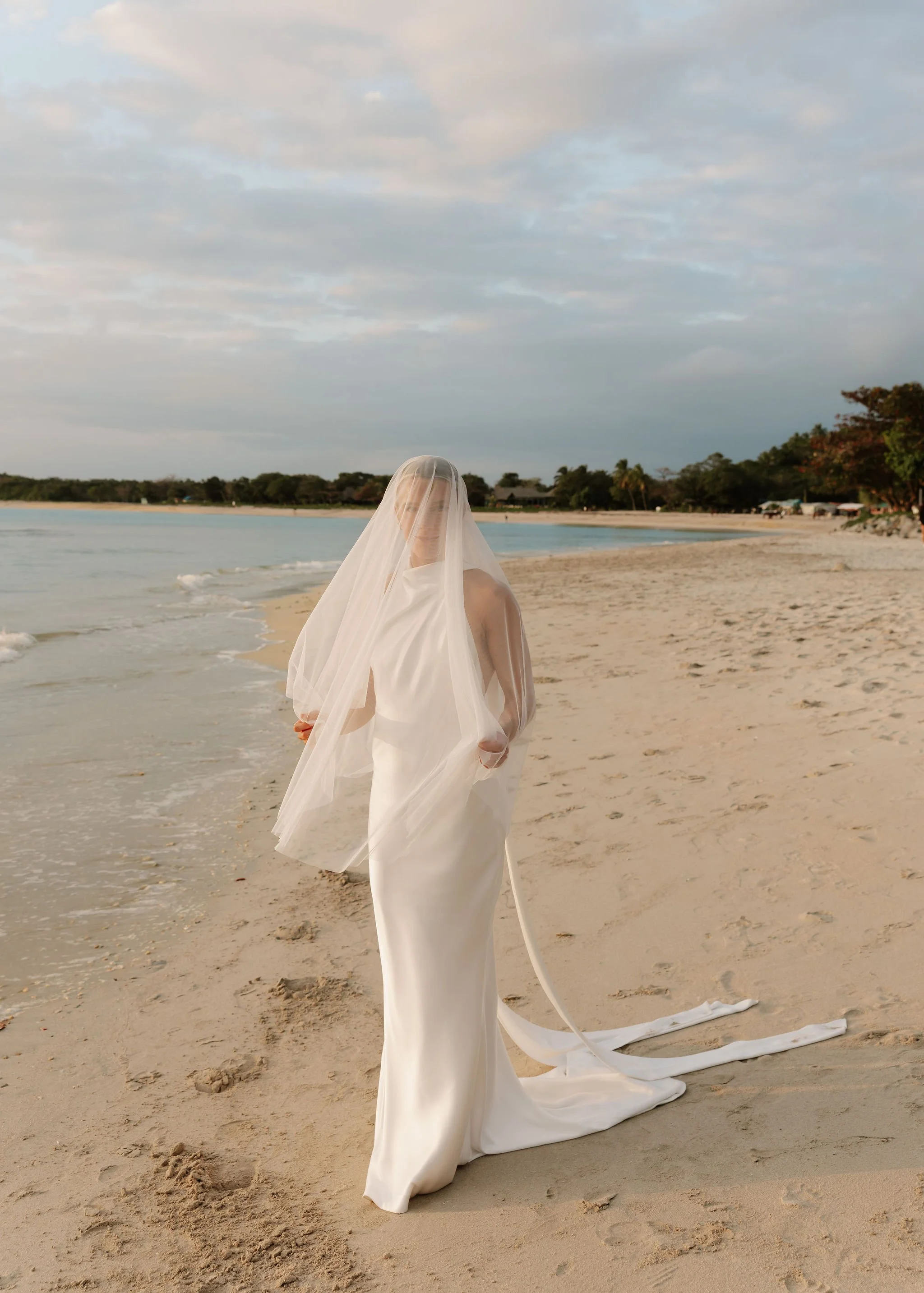 AEW_LucyandMax_WeddingPreview-83.jpg