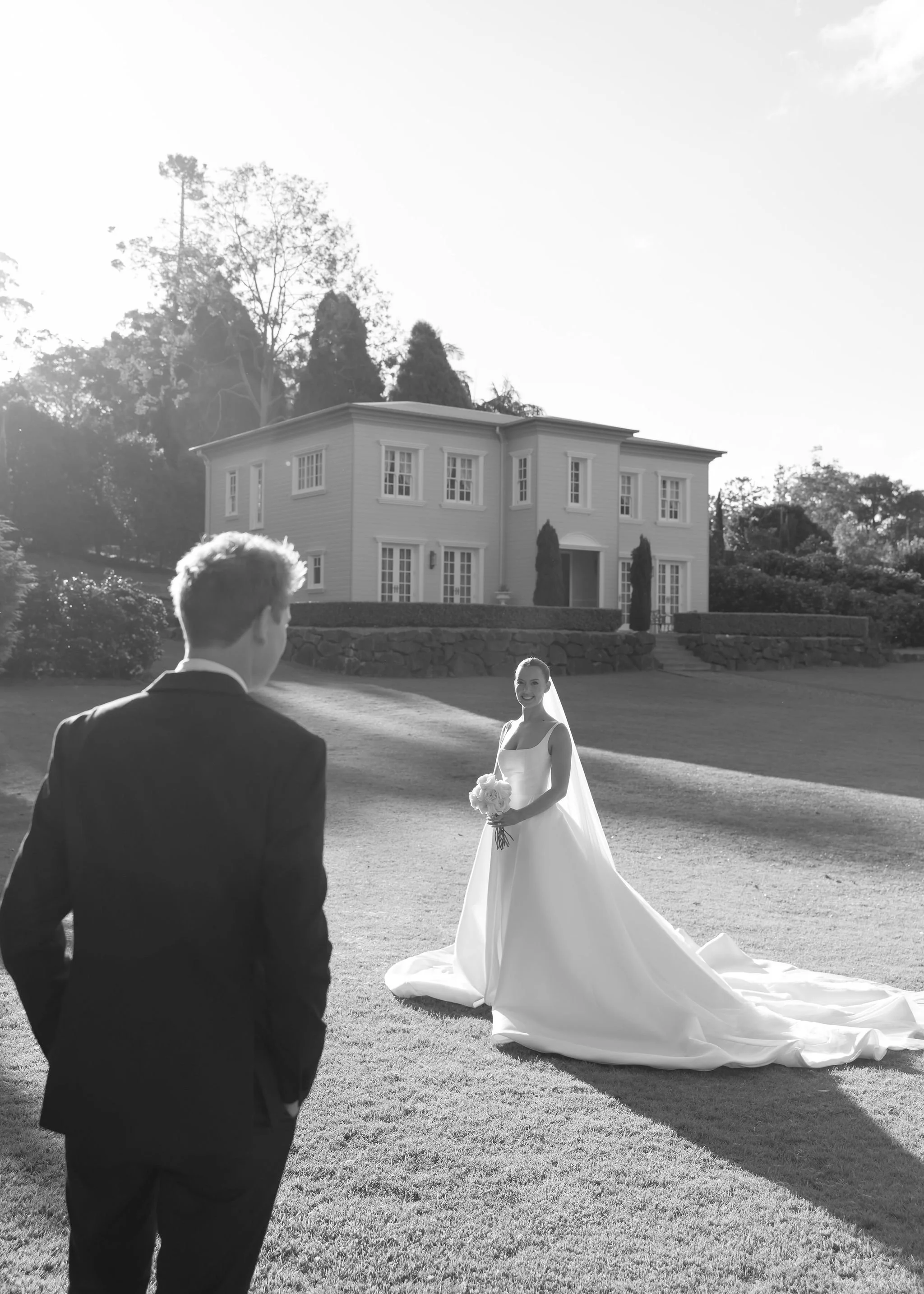 AEW_AbbieandBrodie_WeddingPreviews-57.jpg
