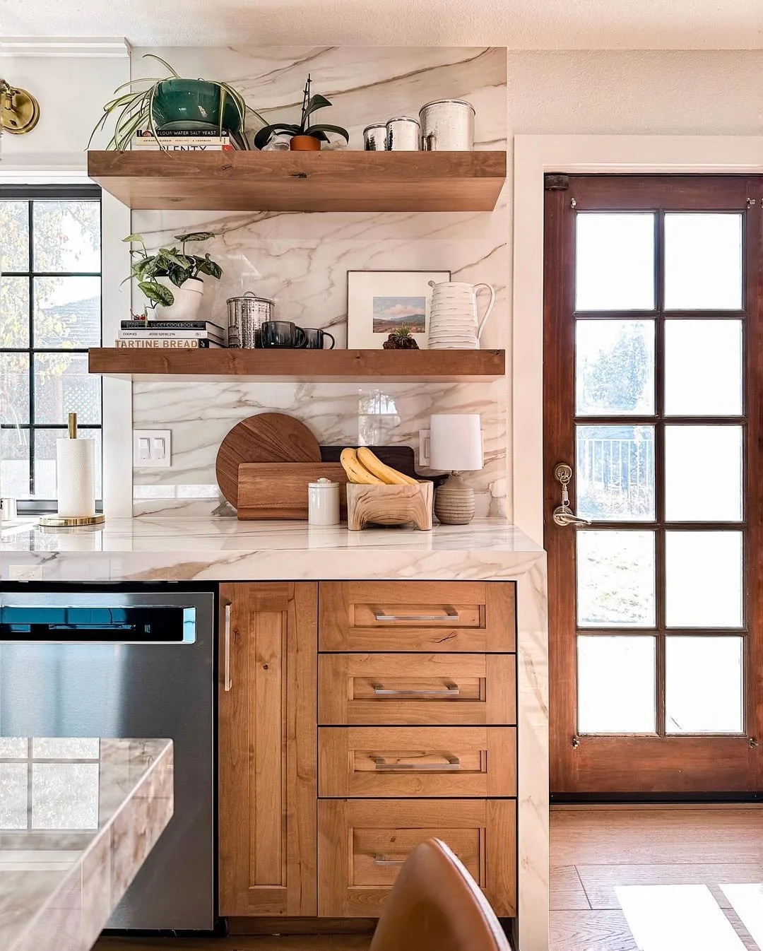 Calacatta Gold and Granito Blu Ande 2.jpg