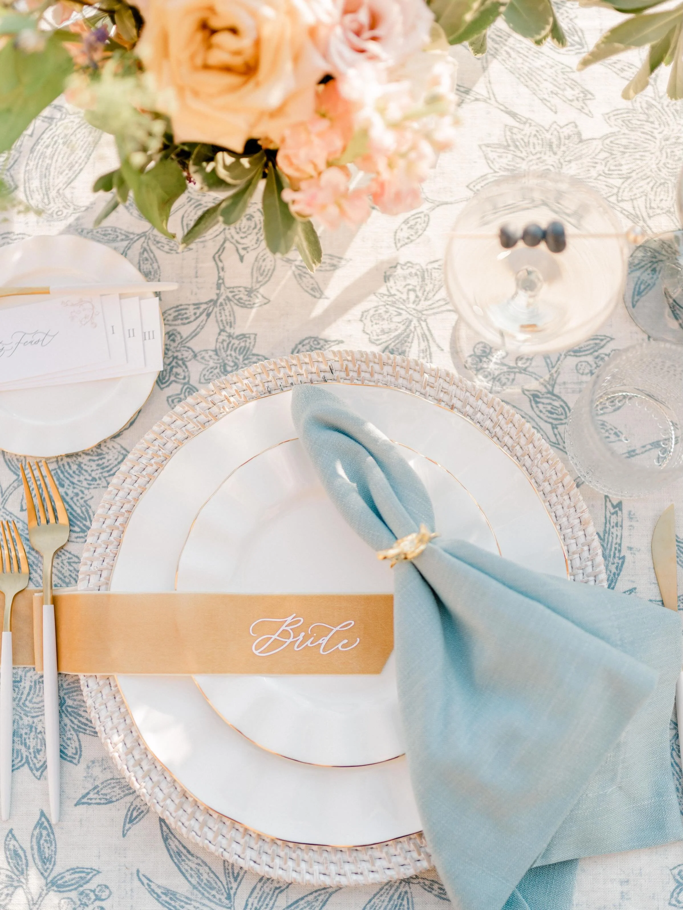 An archive from a warm, sunny day. I cannot wait for sunny skies this weekend 💙🦋☀️

@rachaelmattiophotography 
@estateatriverrun 
@rentequipva 
@nuagedesignsinc 
@keithathomasdesigns 
@louisashomemades 
@thenativeliondesigns 
@_society1111 
@filman