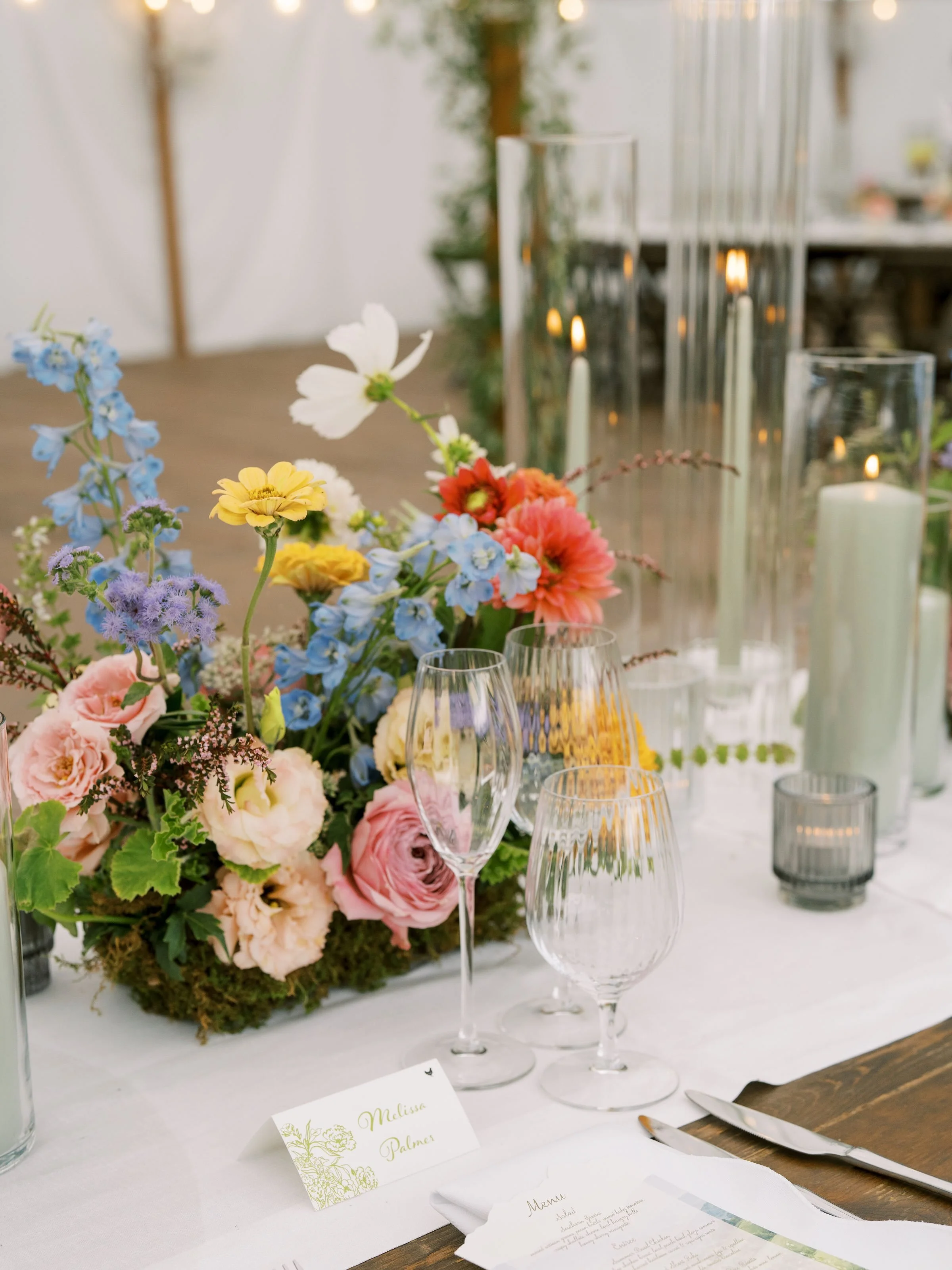 It may be the first day of fall, but we are holding onto summer a little longer reminiscing on V+S perfect wedding day ✨

@eastwood_weddings 
@rachaelmattiophotography 
@fleuressence.floraldesign 
@masseykeepsakes 
@argentevents 
@bbjlatavola 
@mseve