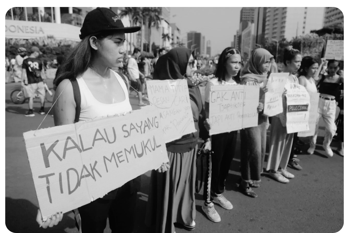 Contextualizing Women’s Issues in Experiences, Literature