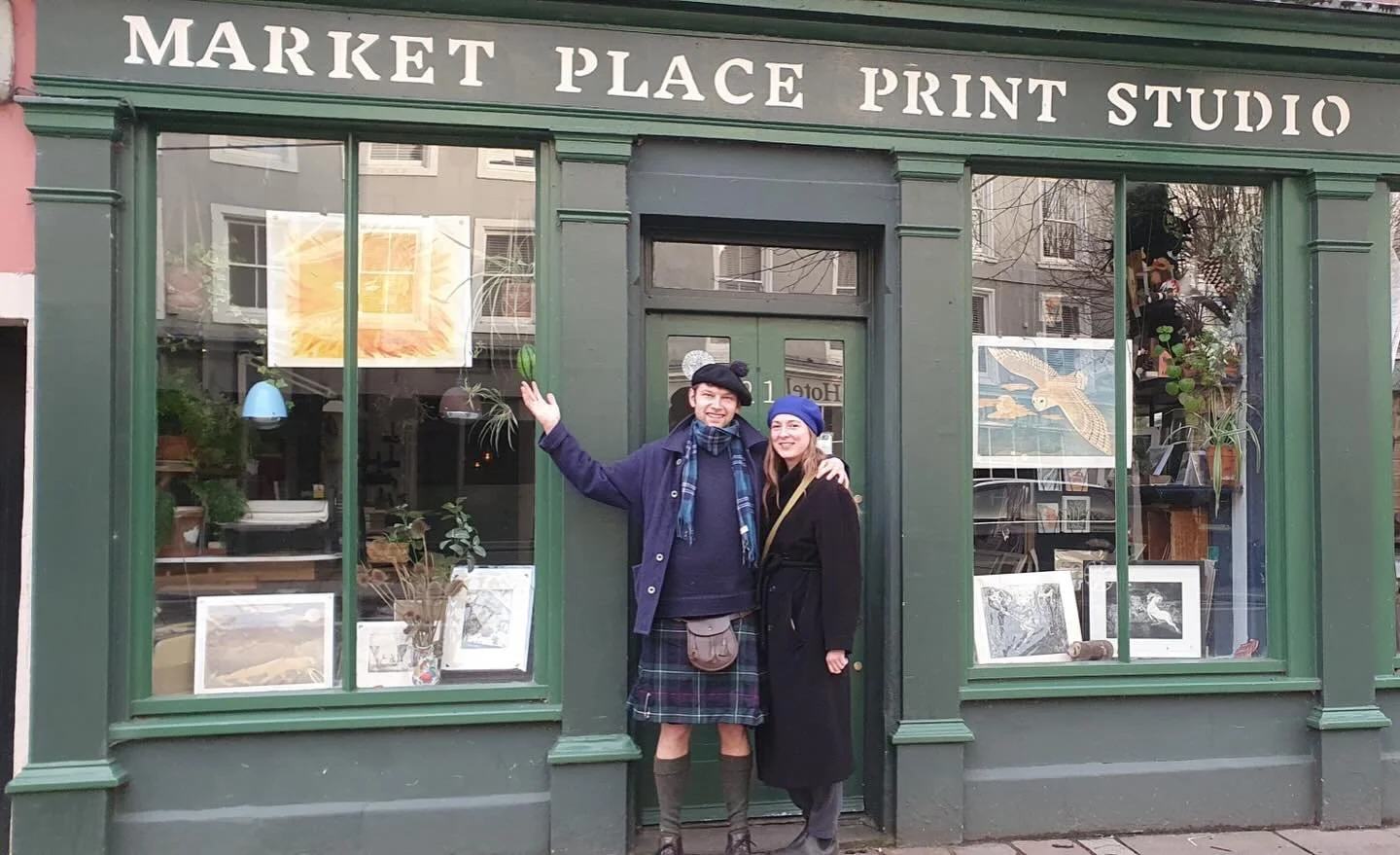 We hope you all had a good Burns Night last night 🏴󠁧󠁢󠁳󠁣󠁴󠁿 We certainly did. Workshops start again this week with the open art circle tomorrow evening and a Block Printing private booking on Saturday. Take a look on our website for upcoming eve