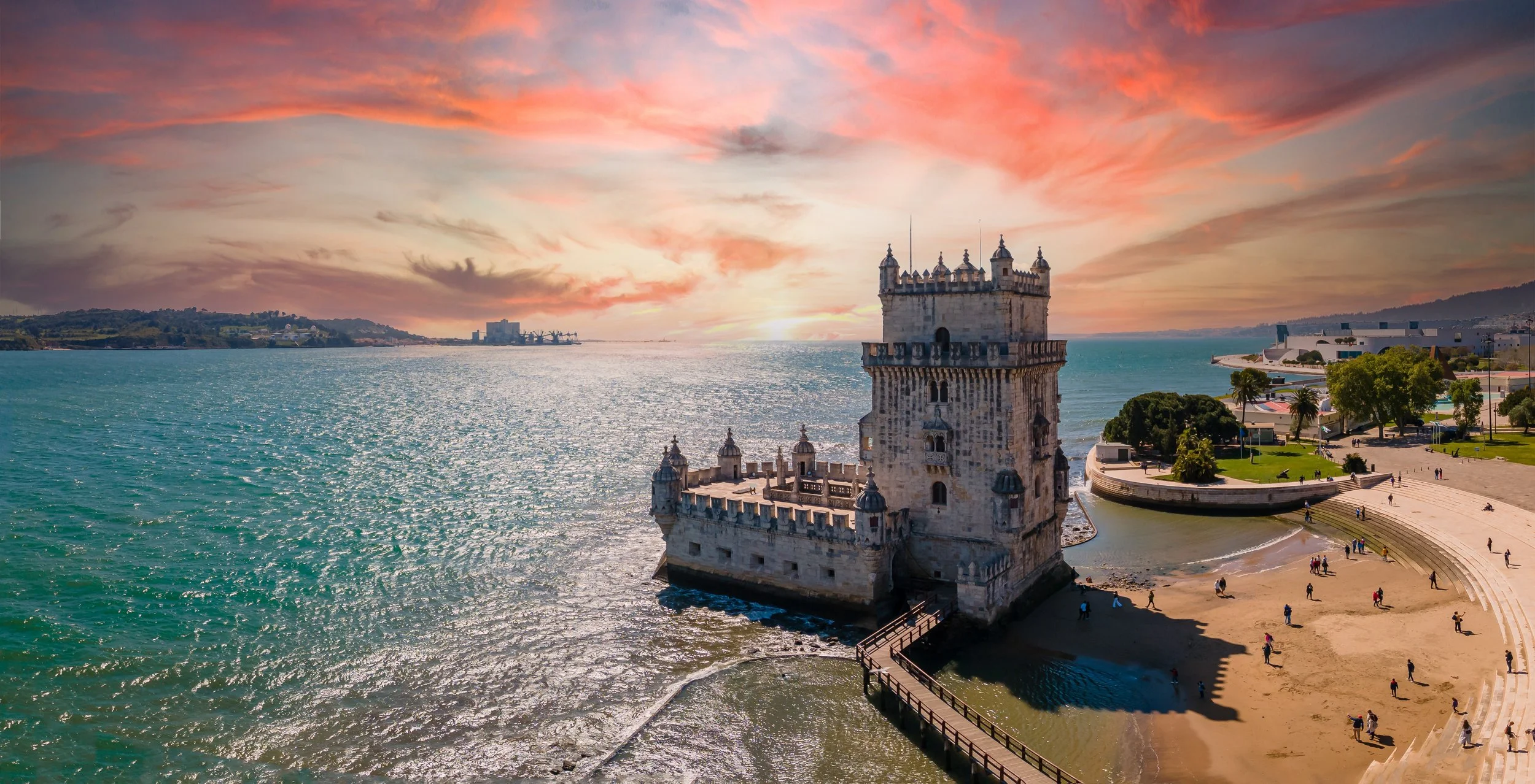 Captivating Portugal: Lisbon and Porto