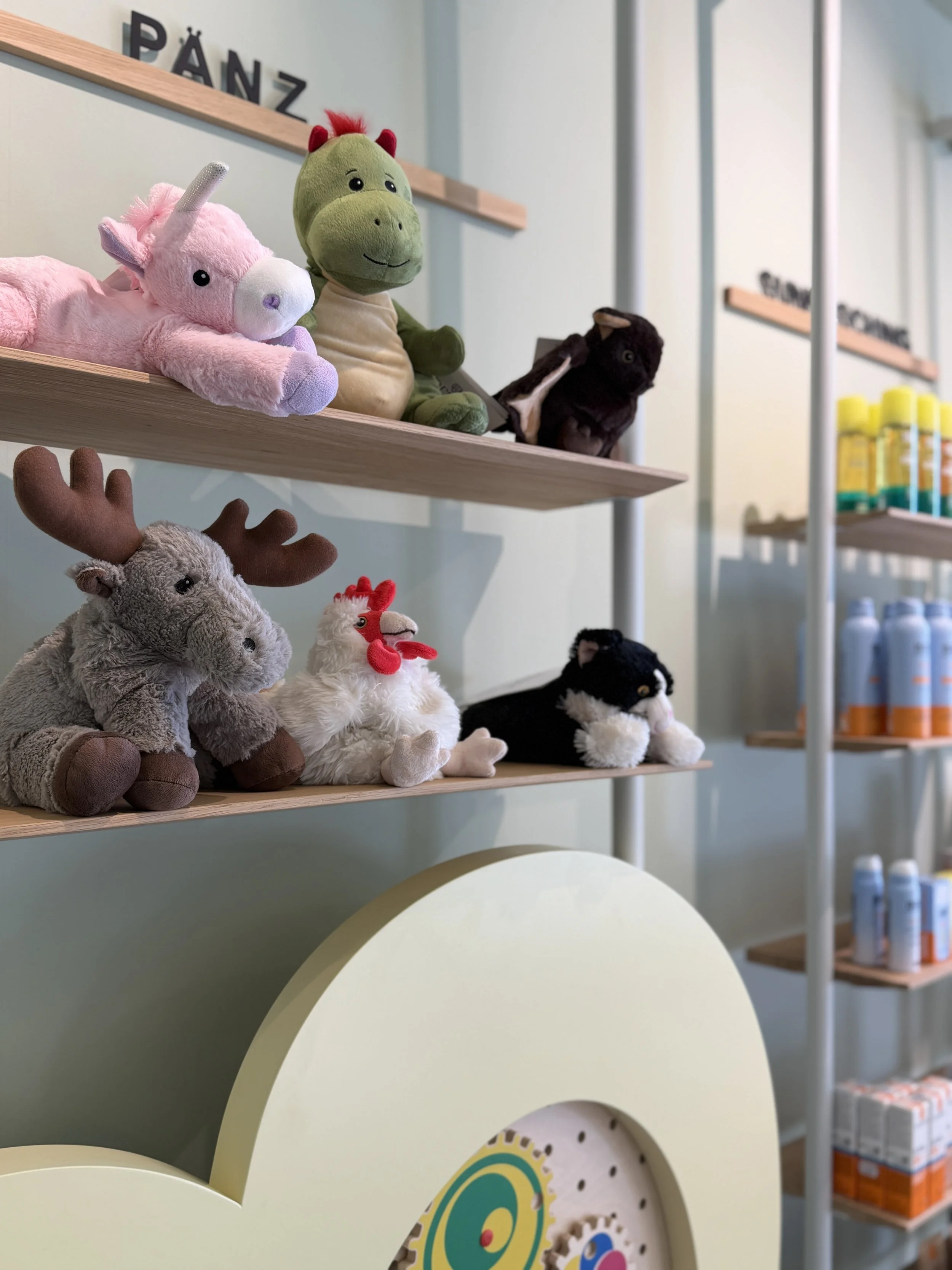 SvP_Stein Apotheke- Kinderecke Kuscheltiere