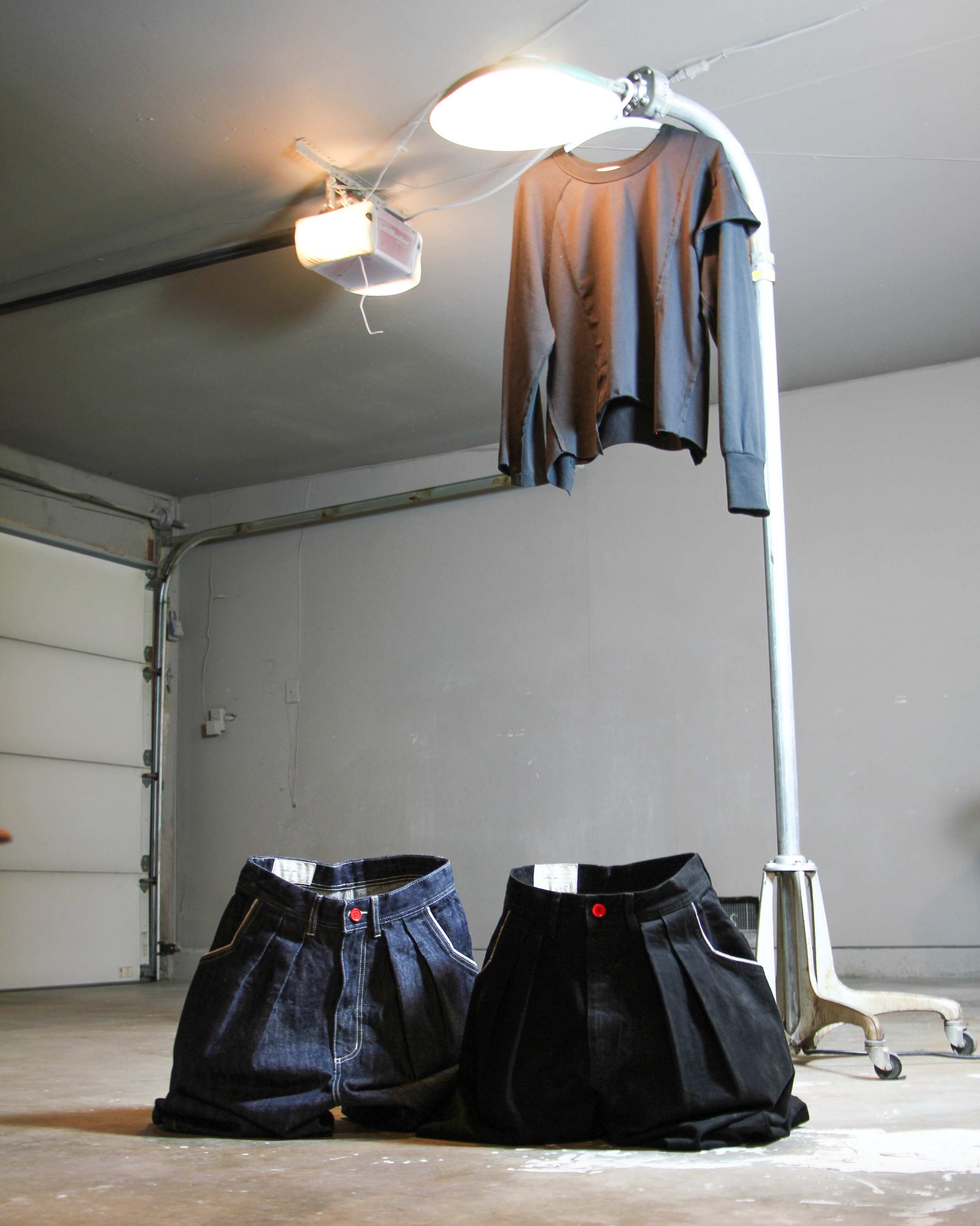 421 INDIGO, PITCH BLACK + permanentStranger PITCH BLACK