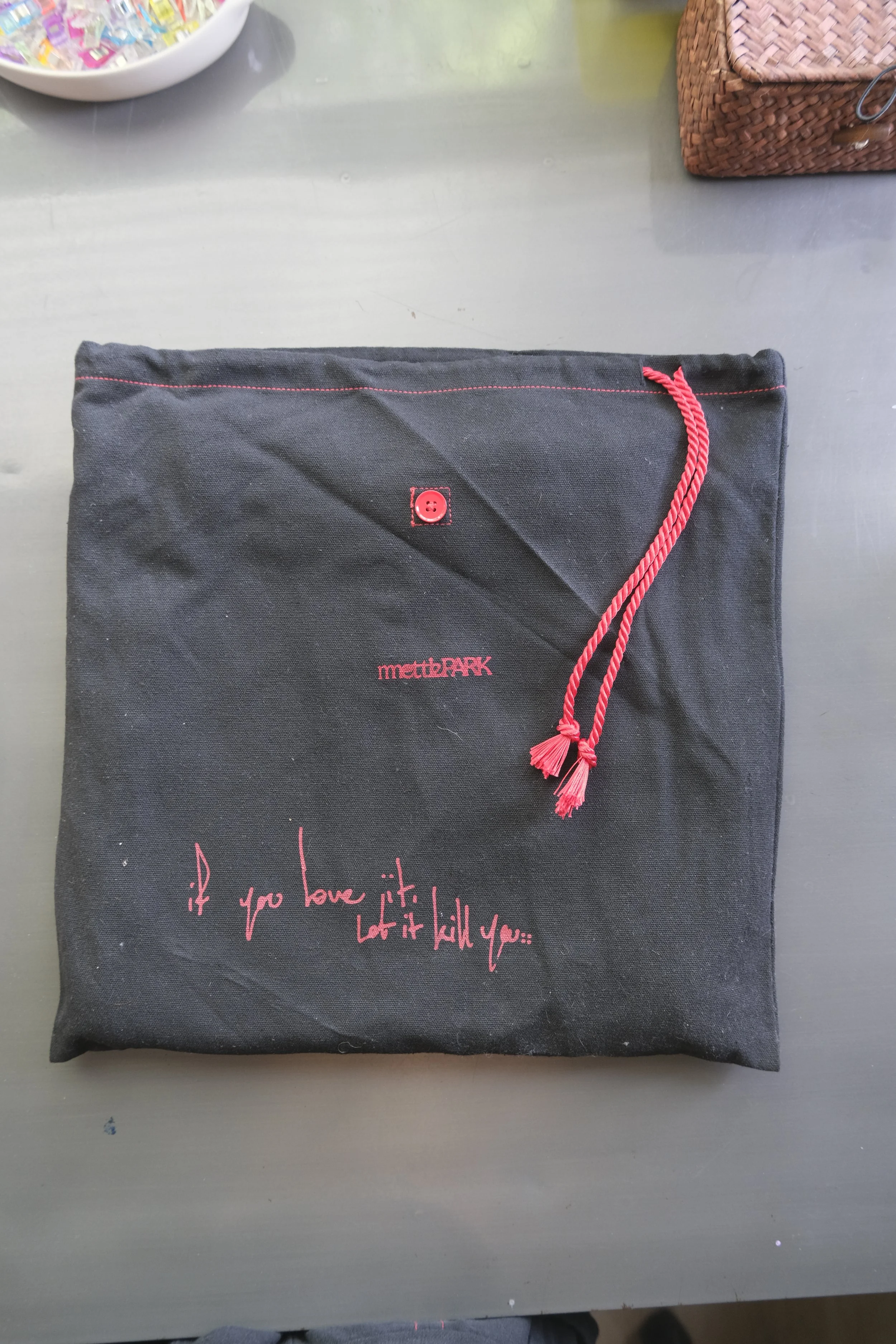 Packaging - 421 - 2025 if you love it let it kill you