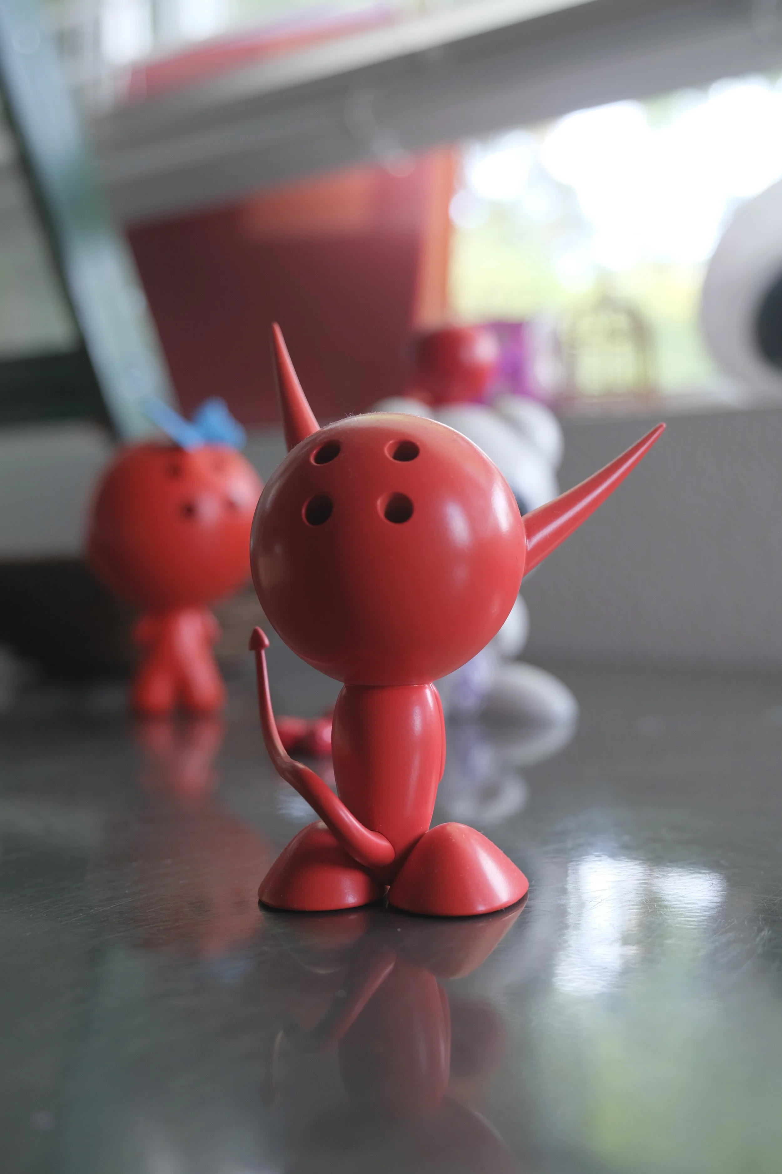 reg(DEV) 5.5" Figure Back