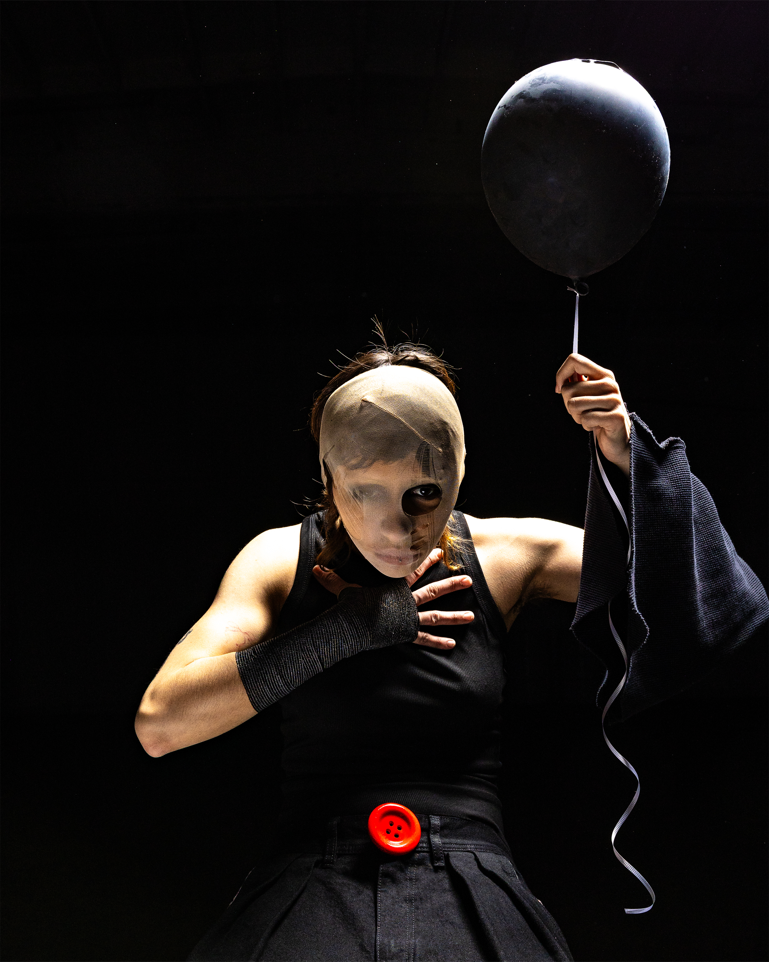 421 + PS PITCHBLACK - BALLOON
