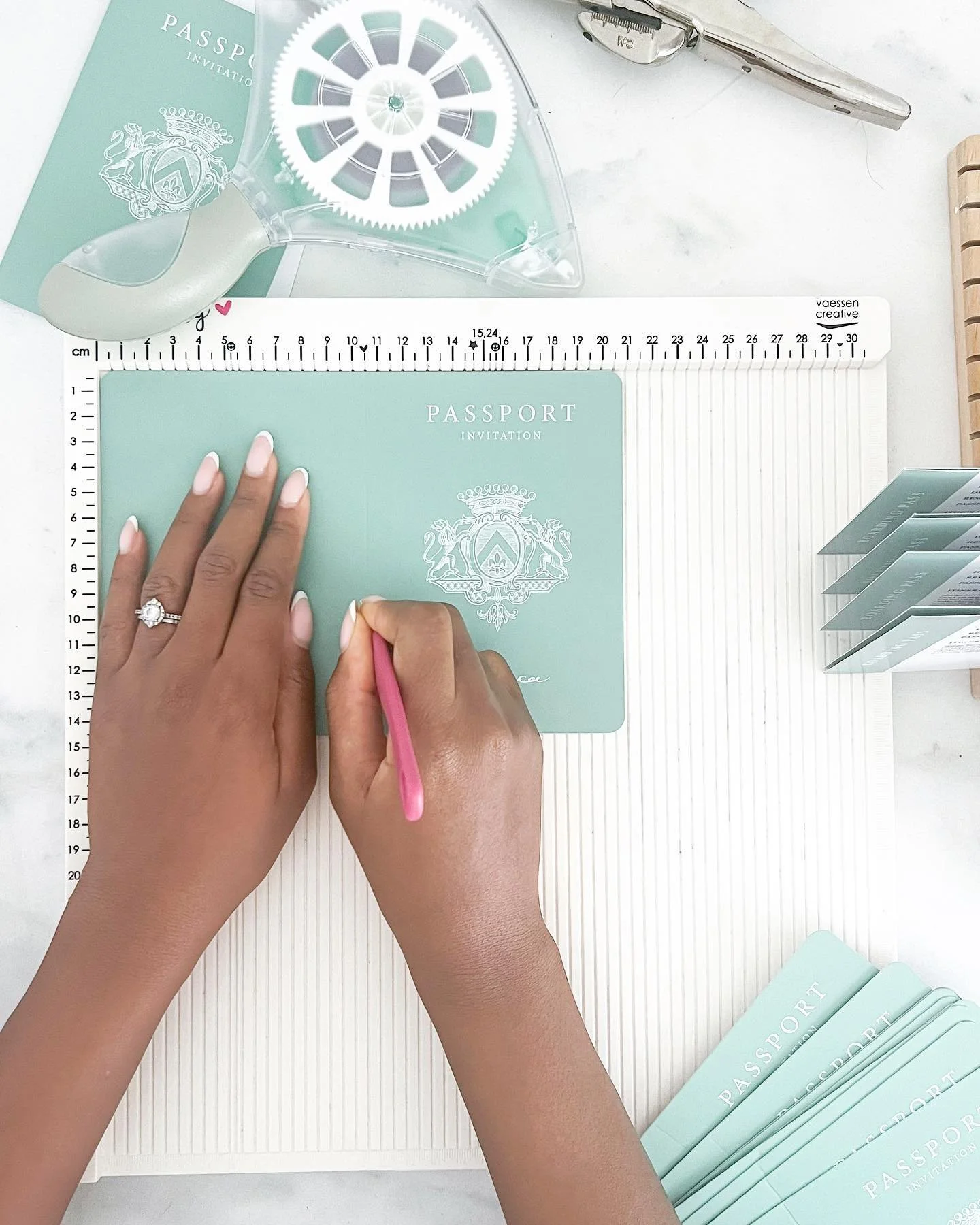 Happy Saturday featuring these passport invitations in a soft mint hue 
#calligraphy #lettering #ukcalligrapher #londoncalligraphy #weddingcalligrapher #moderncalligraphy