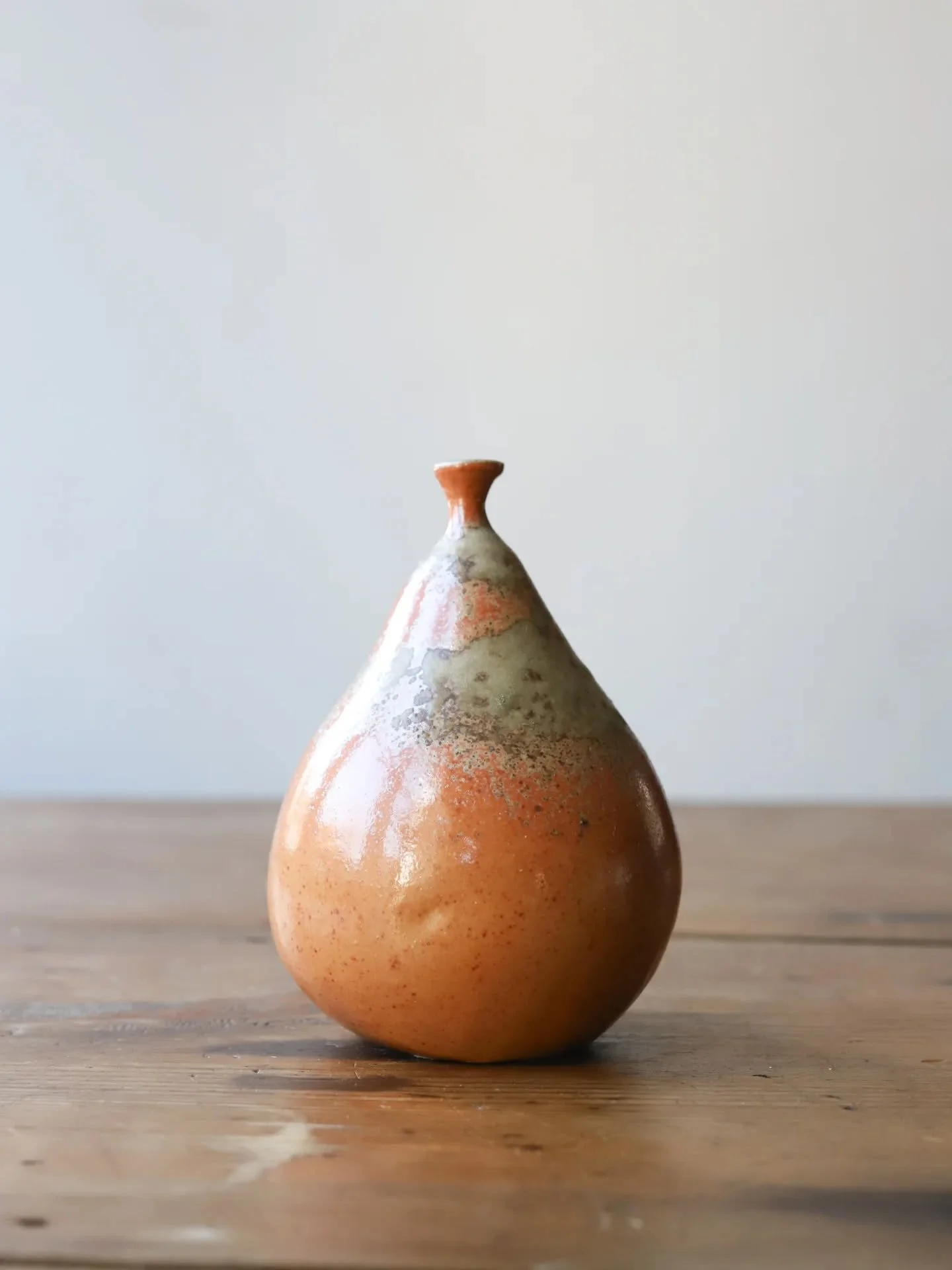 I love this little pear. Glazed in shino and sprinkled with ash from my studio wood burner. Warm peaches and olive greens. I've been thinking about making other fruit but I can't really think of anything as good as a pottery pear. Suggestions welcome