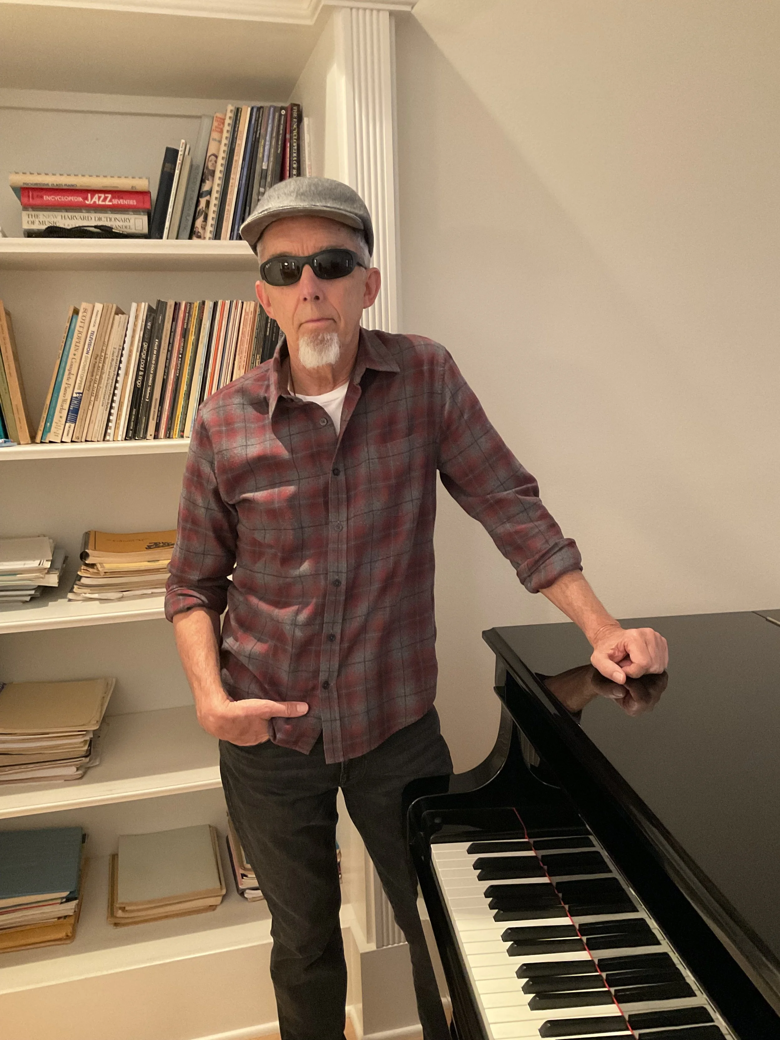 Robert Van Solo Piano at The Grape 