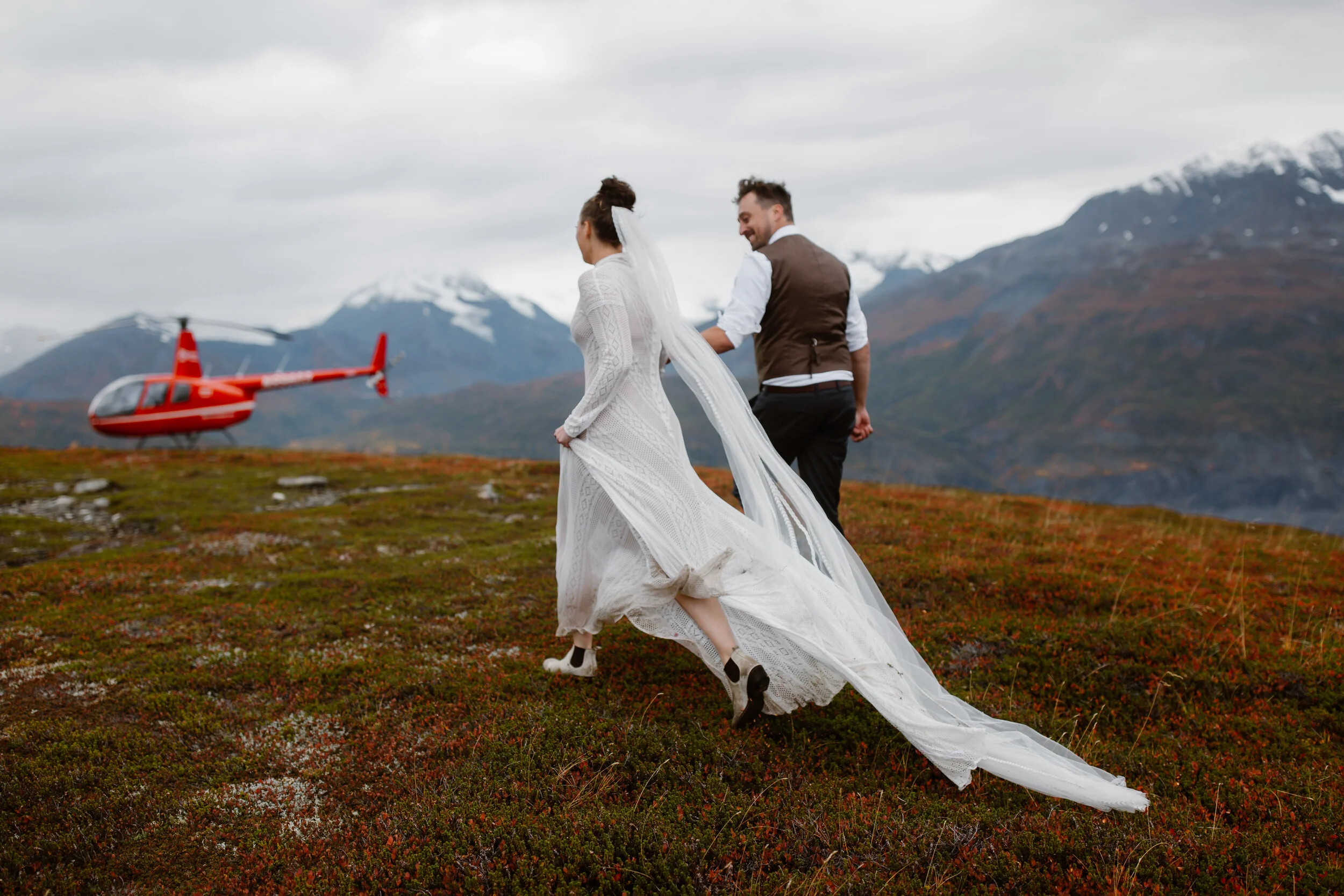 Raven Glacier Lodge: The Perfect Alaska Wedding Venue for an Intimate and Romantic Celebration