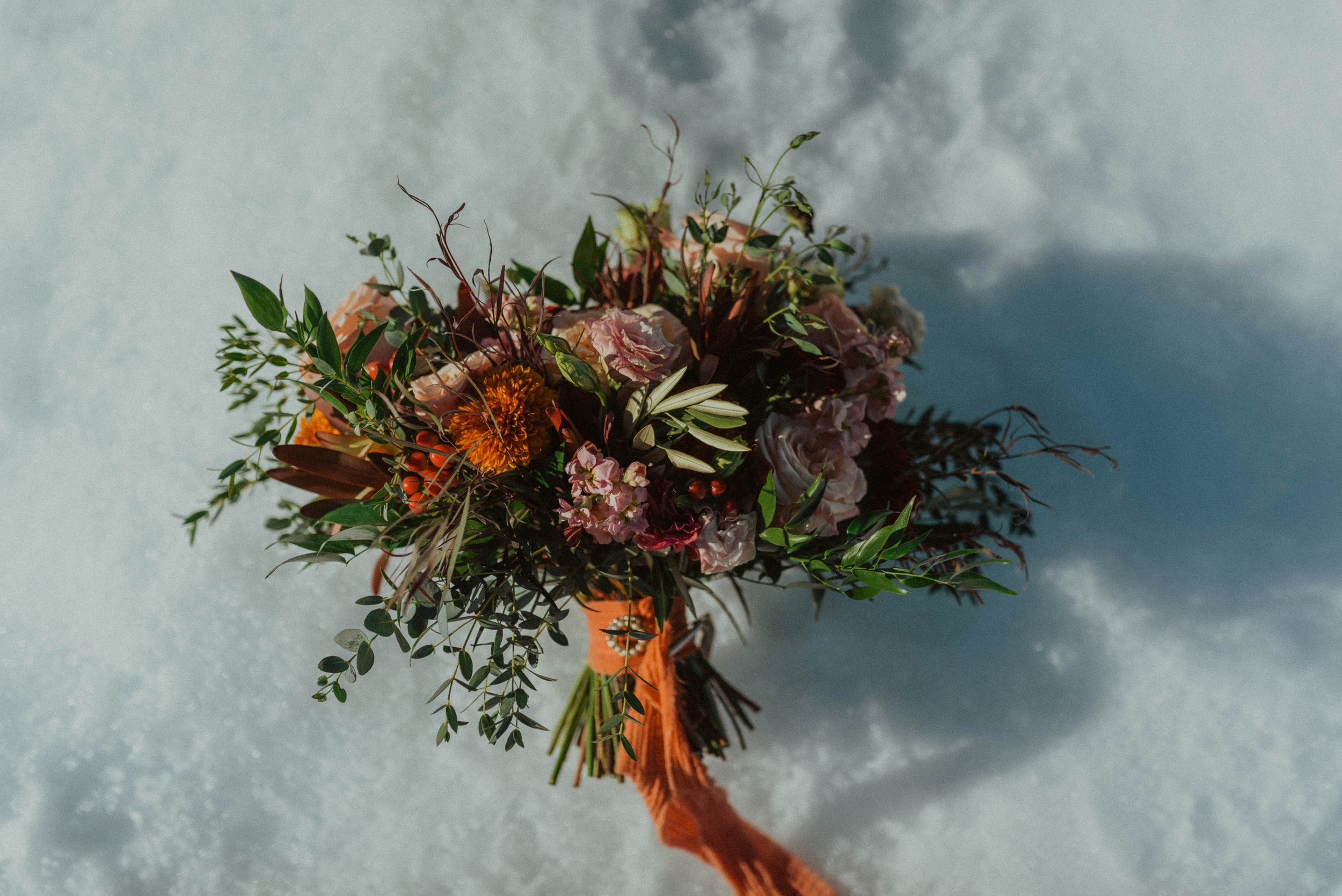 A Bride On A Budget: DIY Wedding Flowers Shadowbox