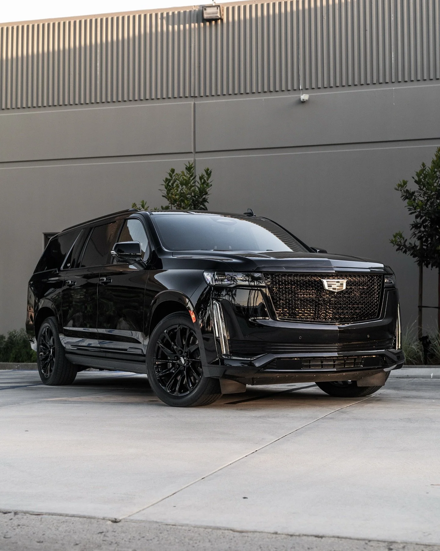 2022 @cadillac Escalade ESV Sport Platinum 4WD 

1 Owner // Fresh Trade In 
20,516mi 

Black on Black 
Onyx Package 
Mondrian Quilting 
Executive Package 
Rear Screens 

SOLD

Inquire with us at 
📲949.550.8087 
📧hello@ateliermotors.com 

Looking to