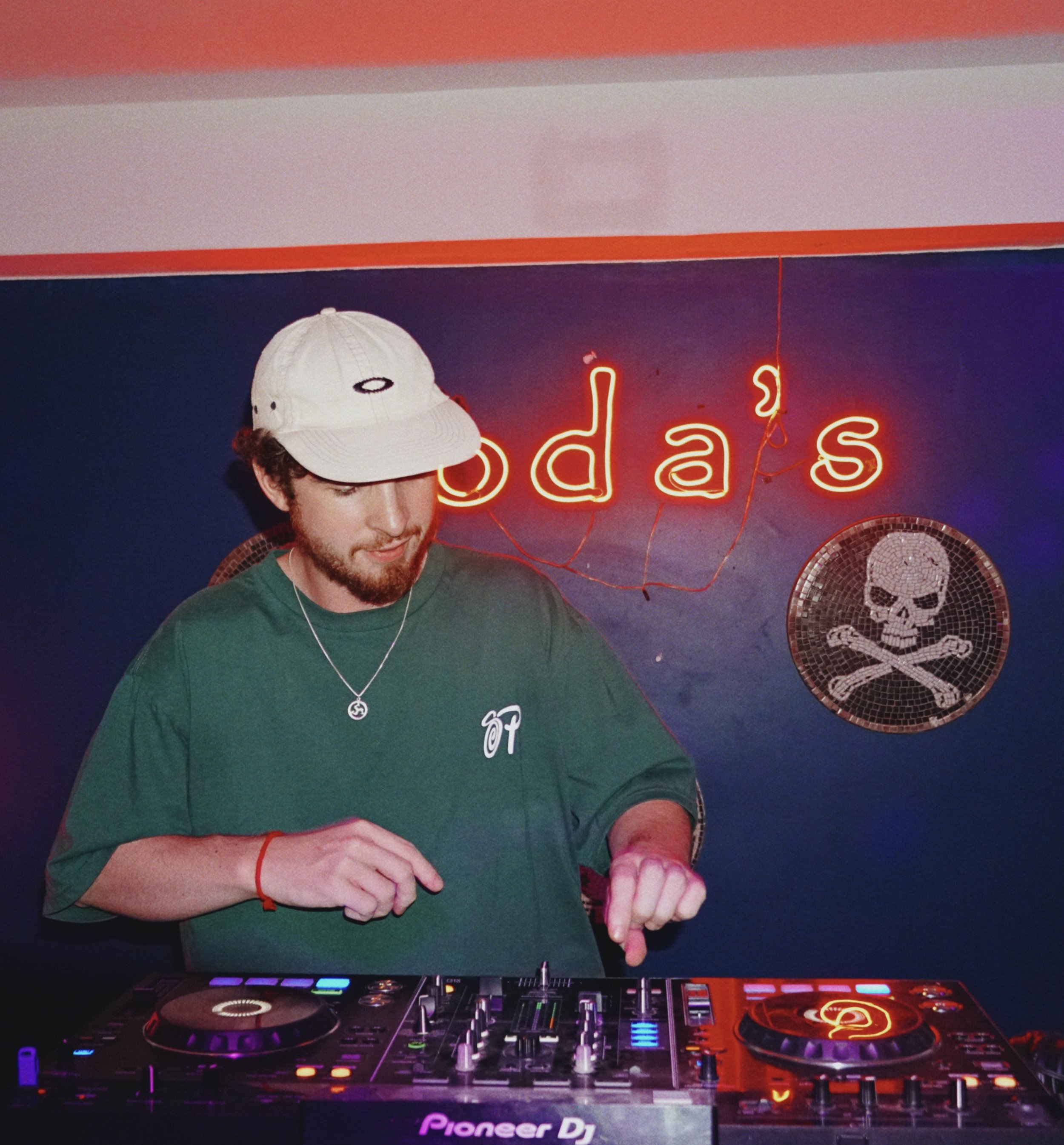 DJ JAMBAREEF