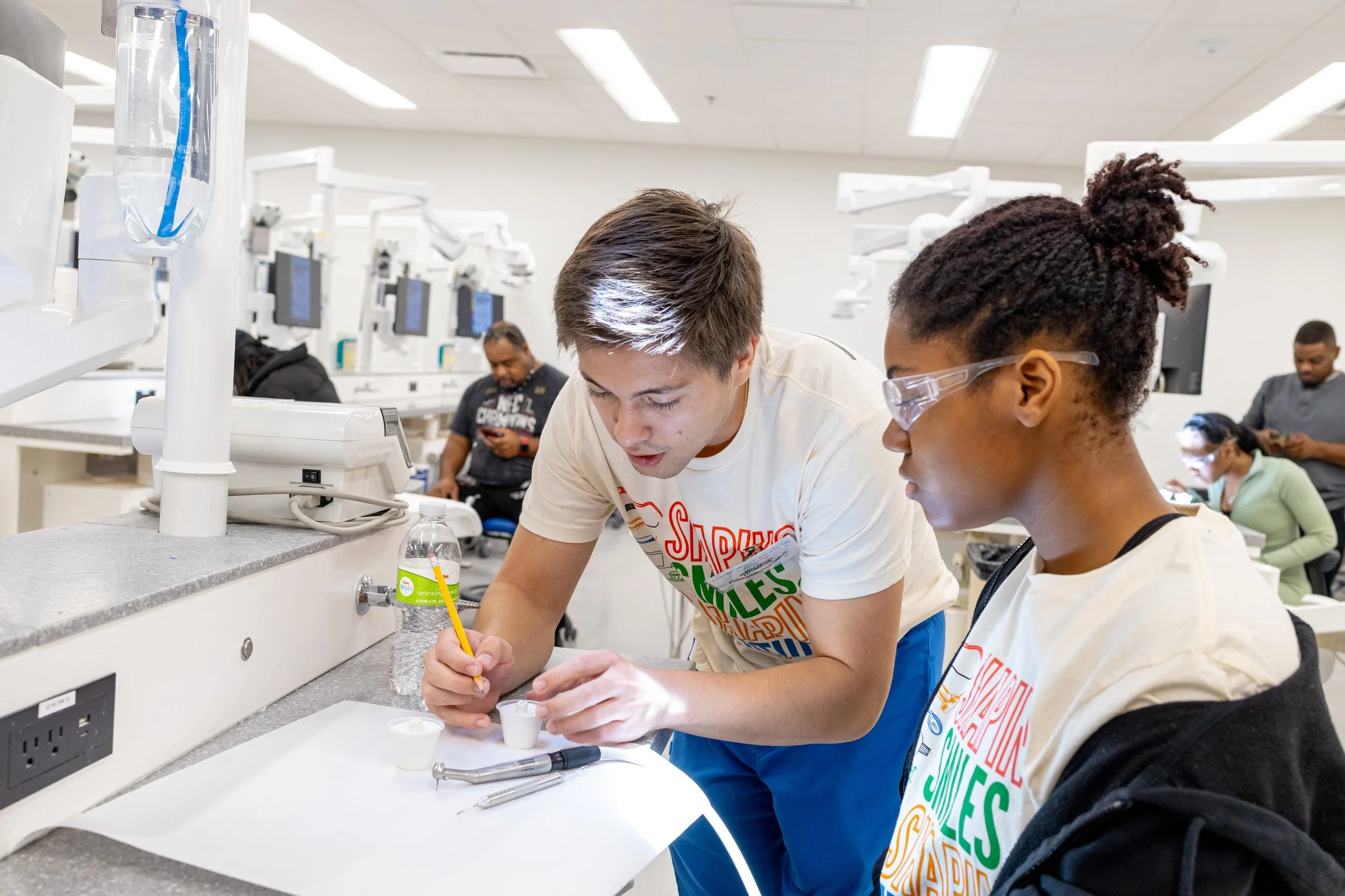 Dental Career Exploration-240883.jpg