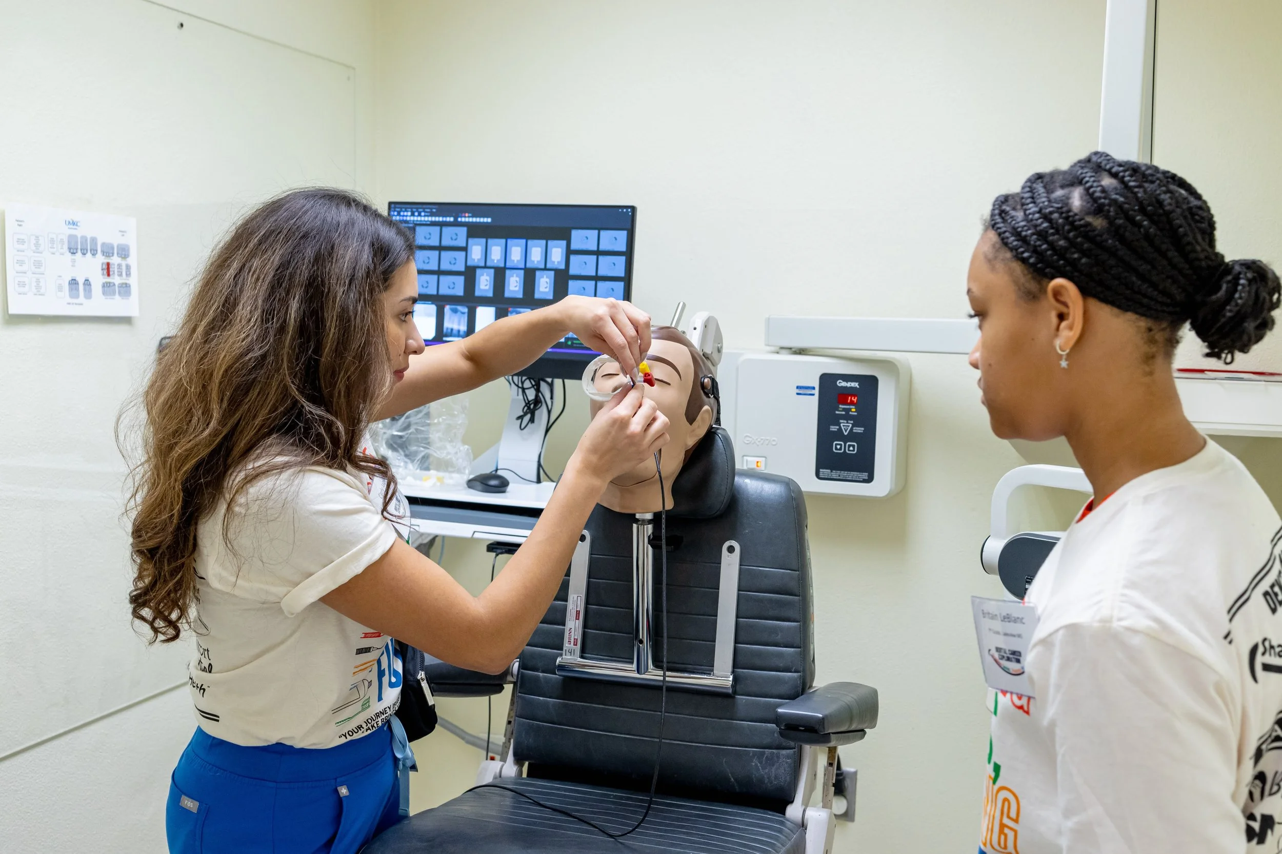 Dental Career Exploration-240844.jpg