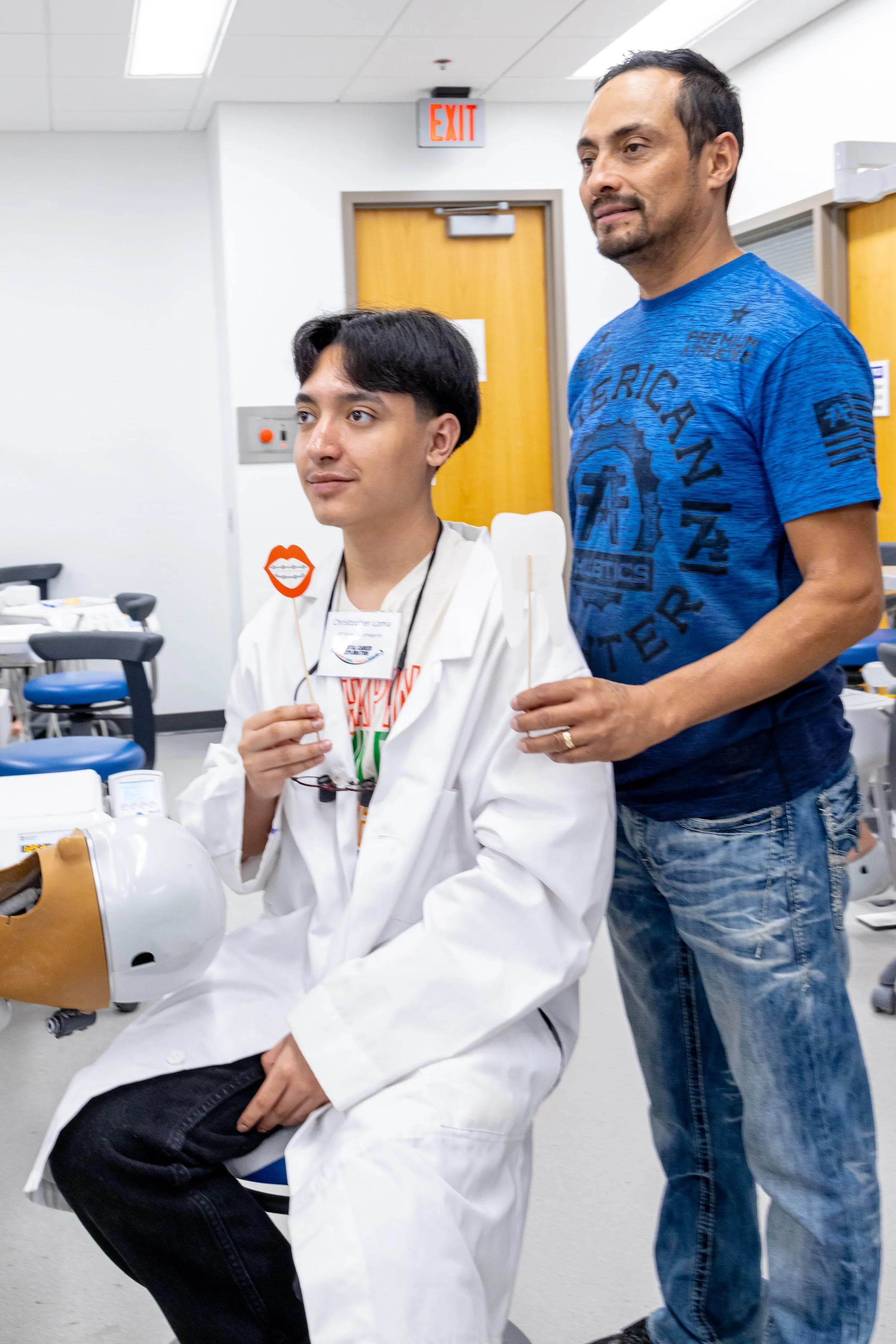 Dental Career Exploration-241066.jpg