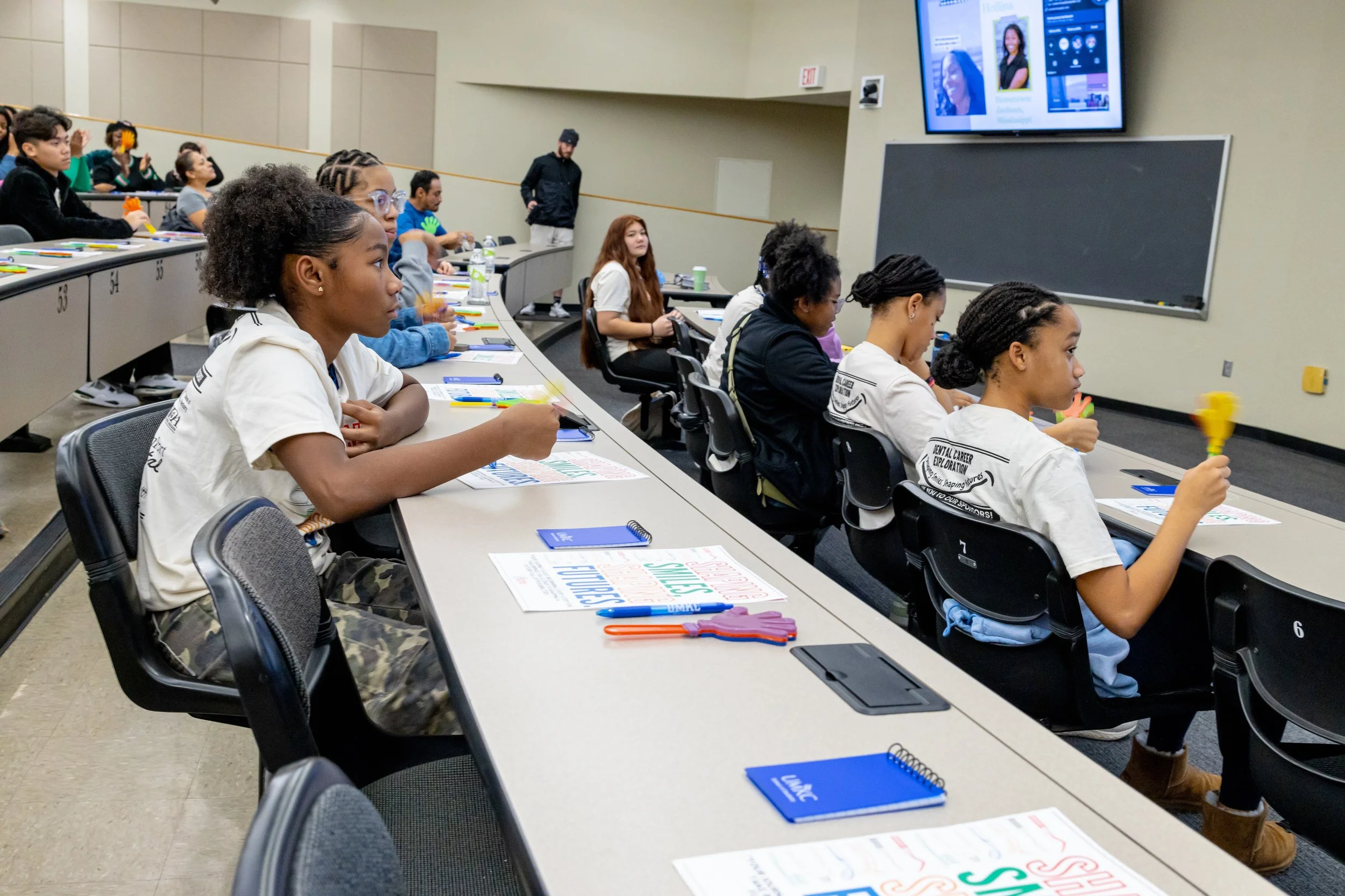 Dental Career Exploration-240581.jpg