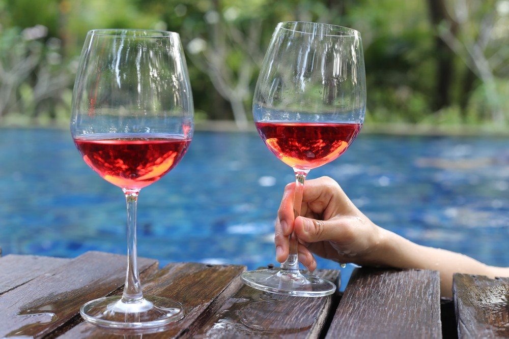 Red-wine-summer-pool.jpg