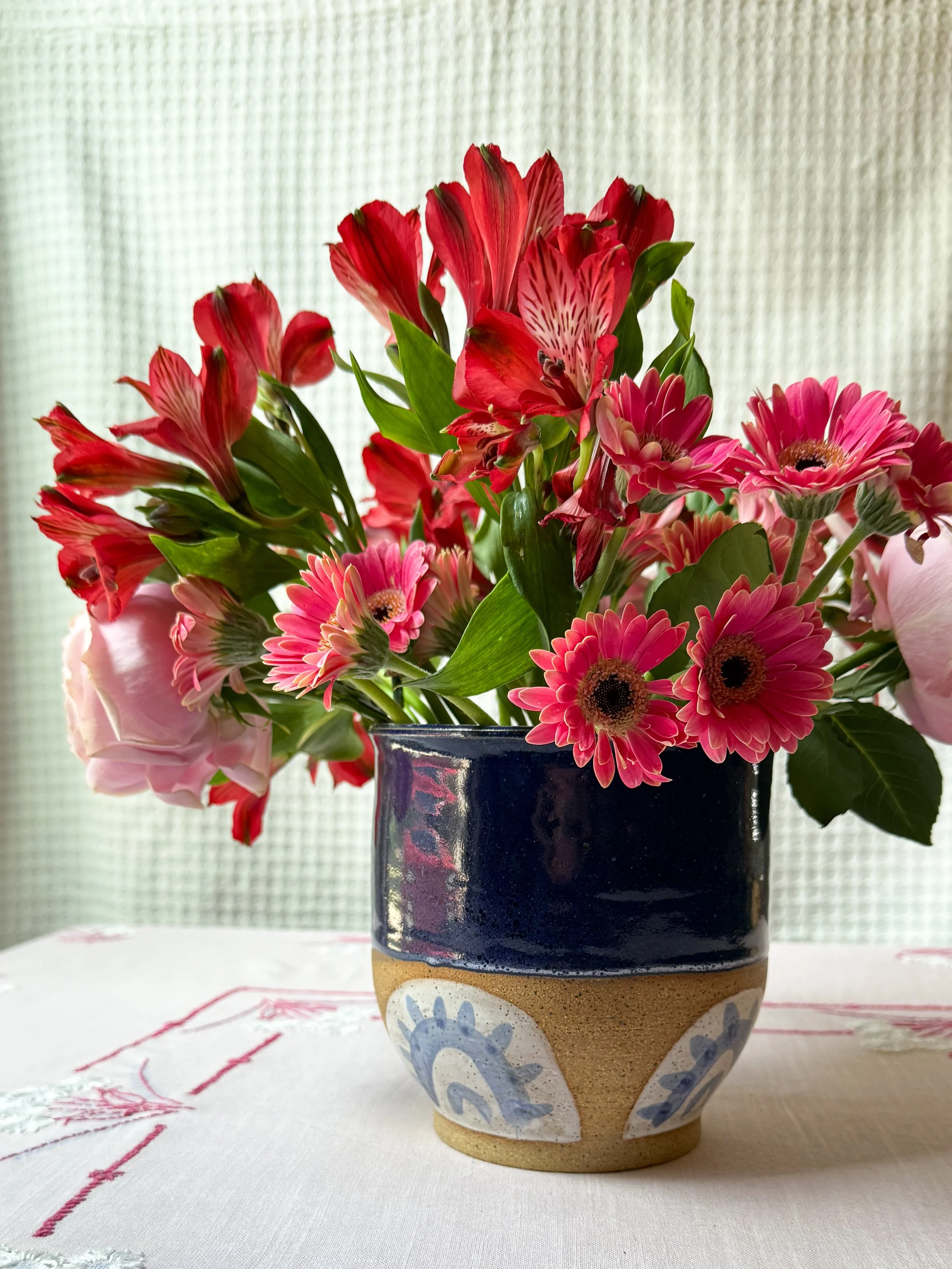 Sunburst Vase - Sapphire