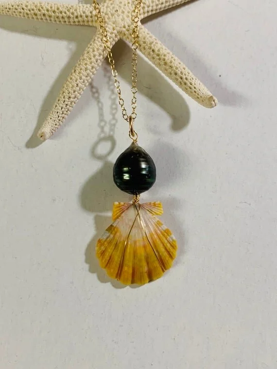 https://i.etsystatic.com/10434935/r/il/428411/1731968118/il_570xN.1731968118_tkrm.jpg