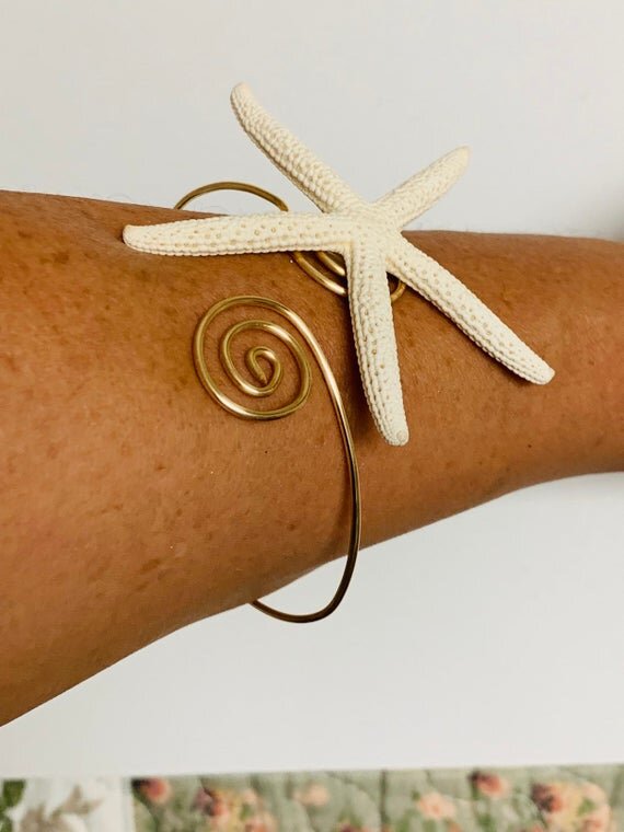 https://i.etsystatic.com/10434935/r/il/bd5bd0/1989473435/il_570xN.1989473435_fkai.jpg