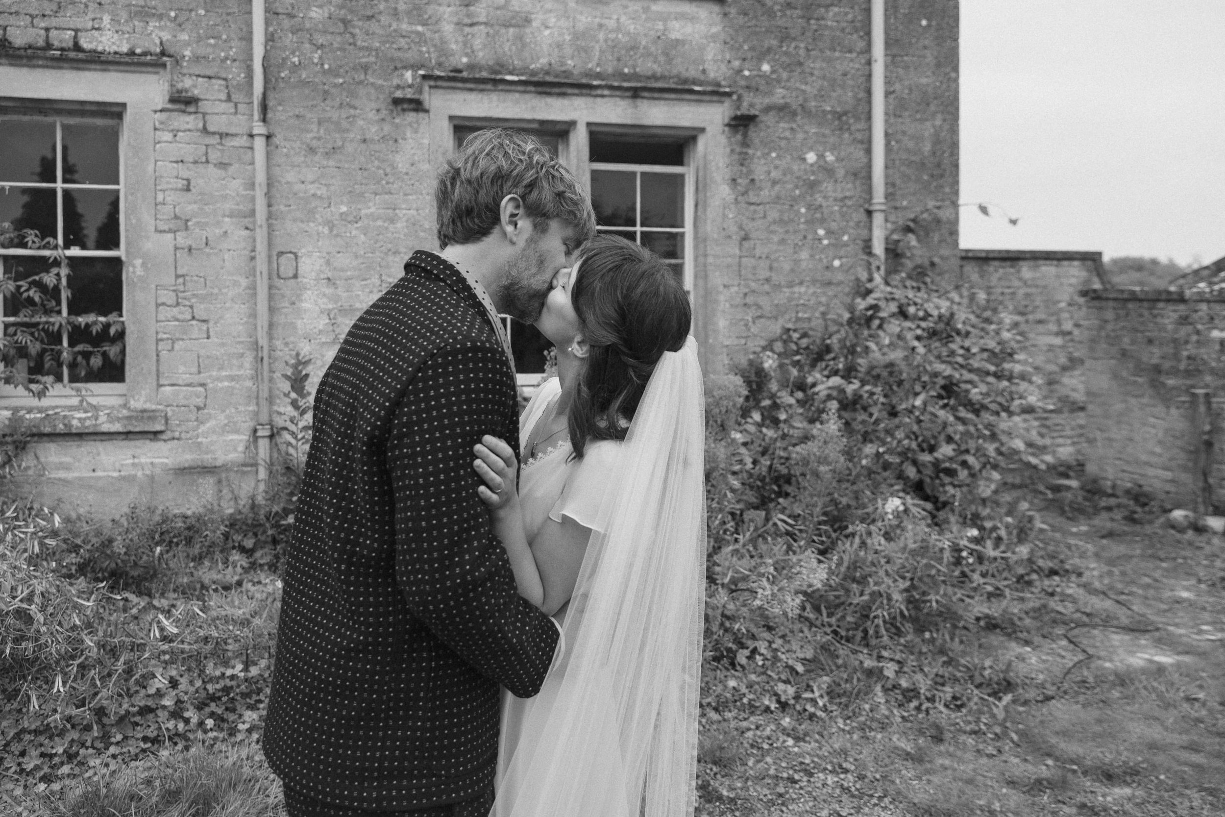Maddie&Joe_IndiaHobson_Web-102.jpg