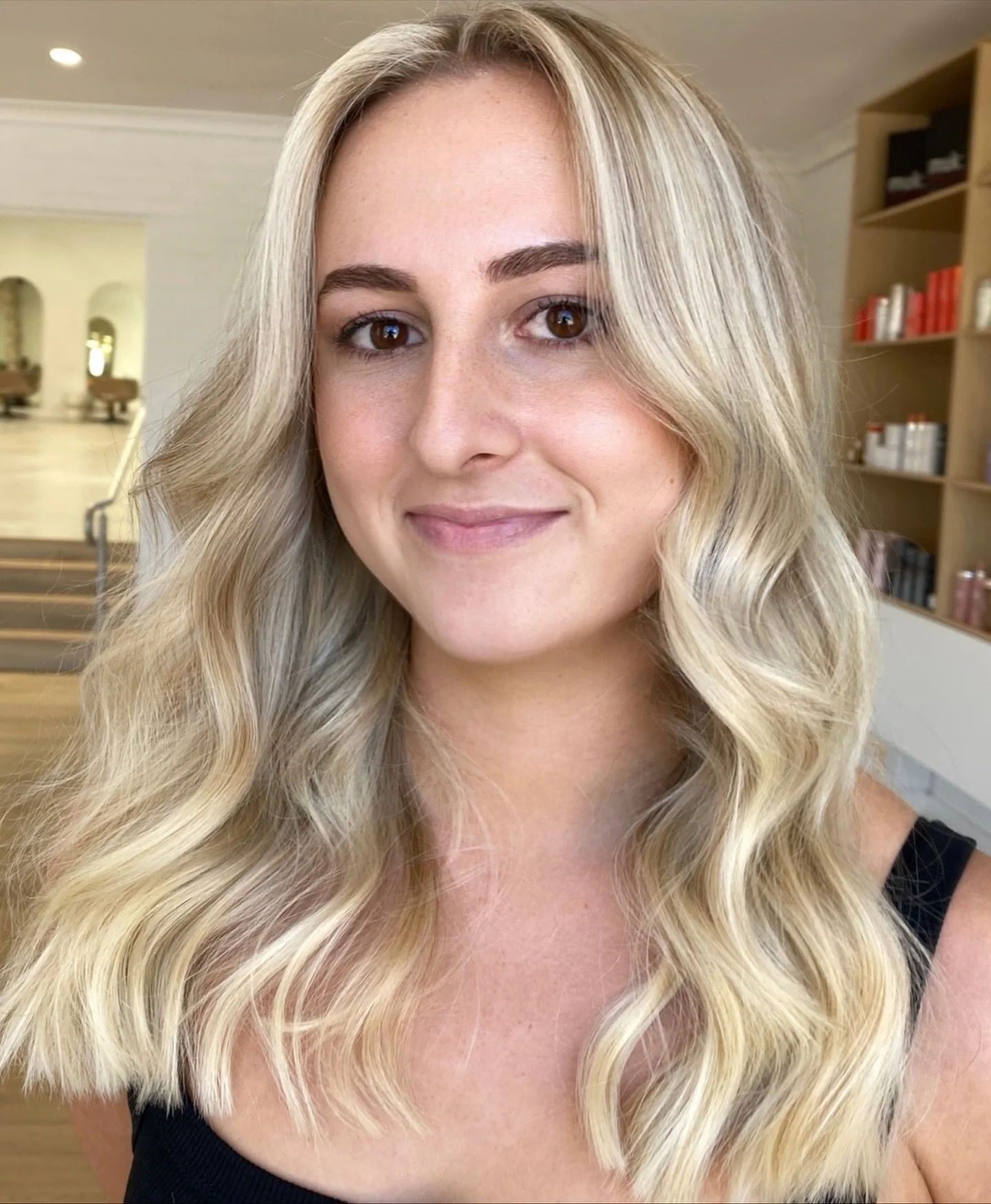 MAJOR BLONDE TRANSFORMATION ✨

Time to start your summer hair journey now! 

Created by Director @rene_arahair 🫶

📞 Book now via the link in bio or call the salon to secure your spot.

Book online Link in Bio | Over the Phone 95449039 | Email araha