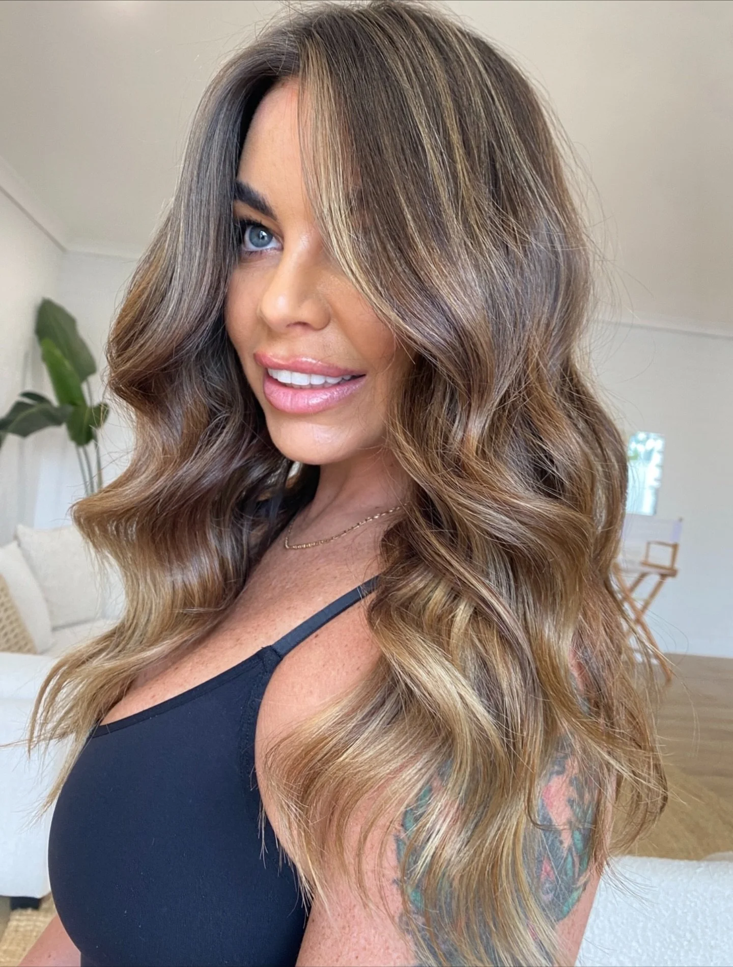 BRONDE TRANSFORMATION 🔥🙌

You don&rsquo;t want to miss the before of this transformation! 
This is you sign to book in your New Years glow up ✨

Created by Director @rene_arahair 🫶

Ready for your refresh? 📞 Book now via the link in bio or call t