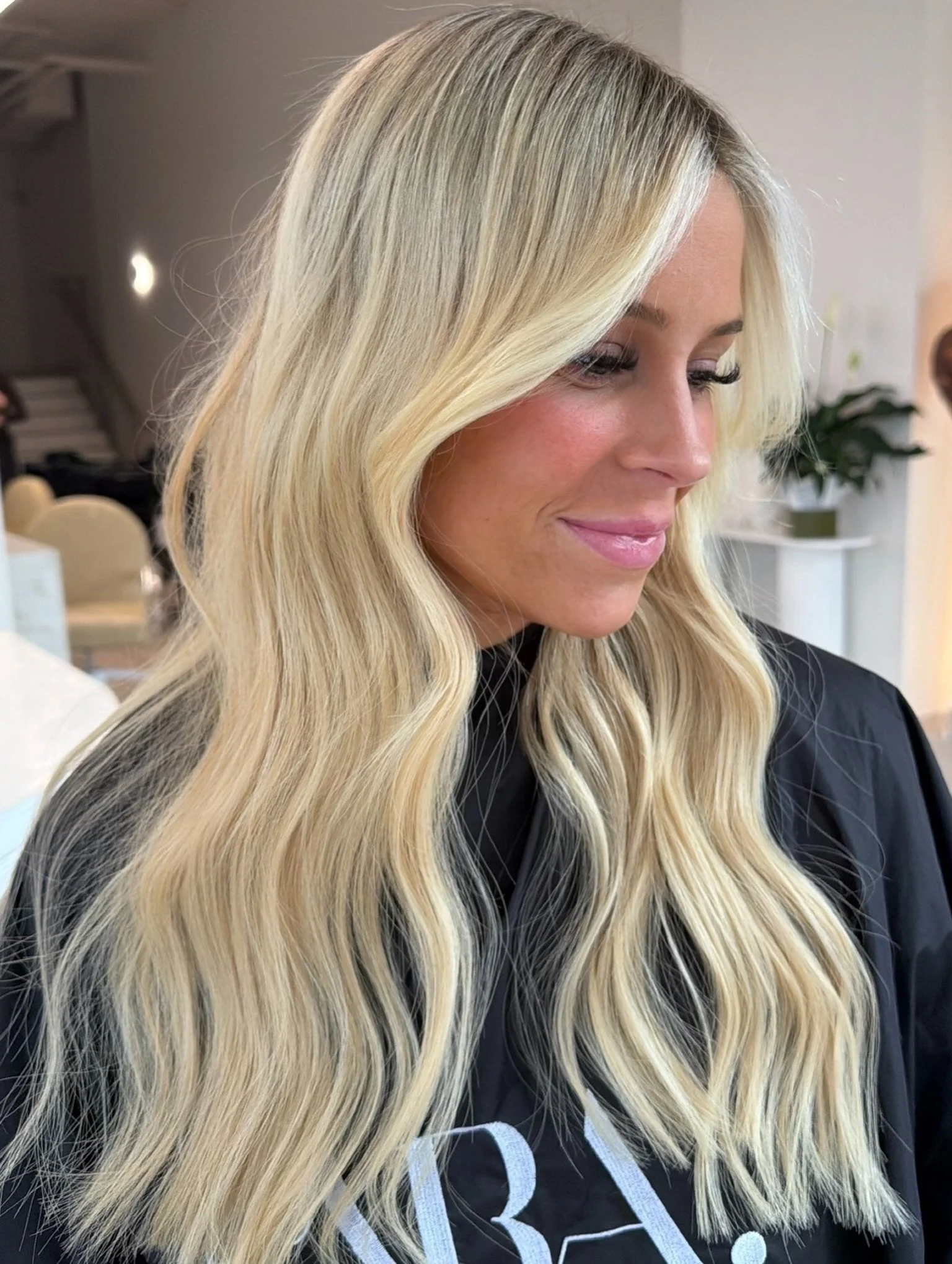 COLOUR &amp; EXTENSIONS REFRESH 🤍✨

Our Ultimate Extension Package includes your full transformation appointment plus your first maintenance appointment, so you can enjoy beautiful hair for longer.

✨ 3 packets of 21&rdquo; Seamless1 Extensions ✨ Cu