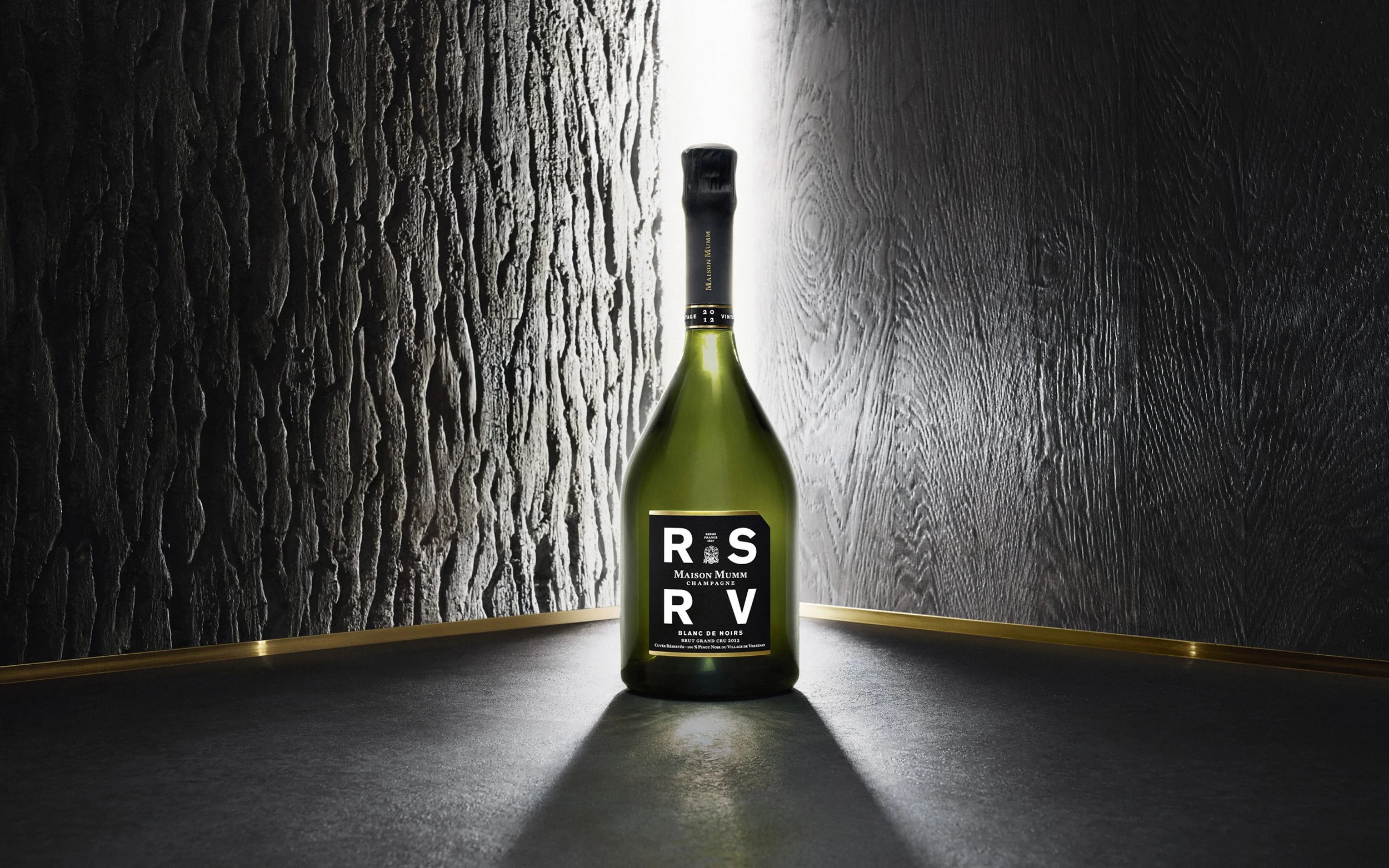 Mumm RSRV — Brand Identity & Art Direction