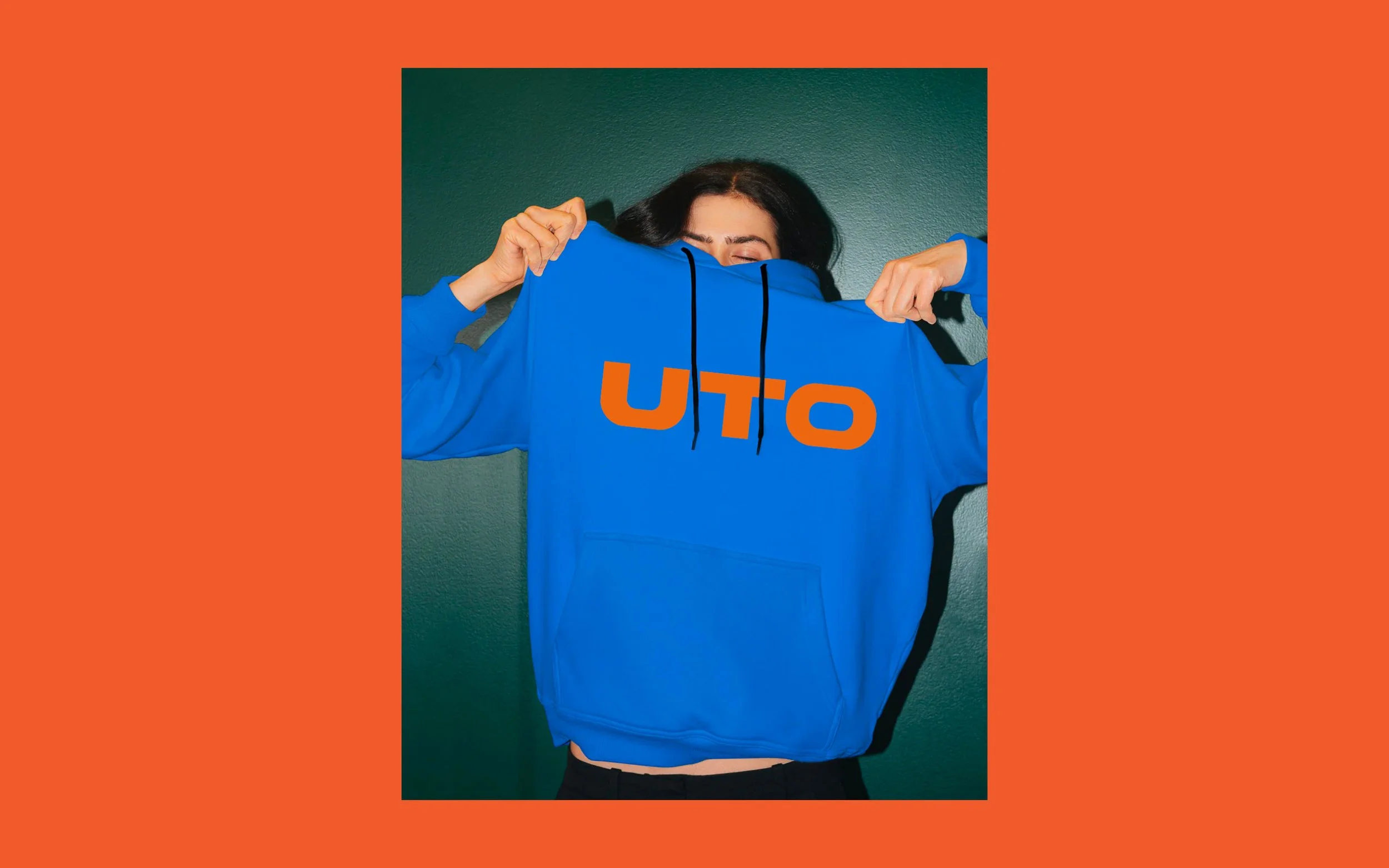 Uto-sweatshirt.jpg