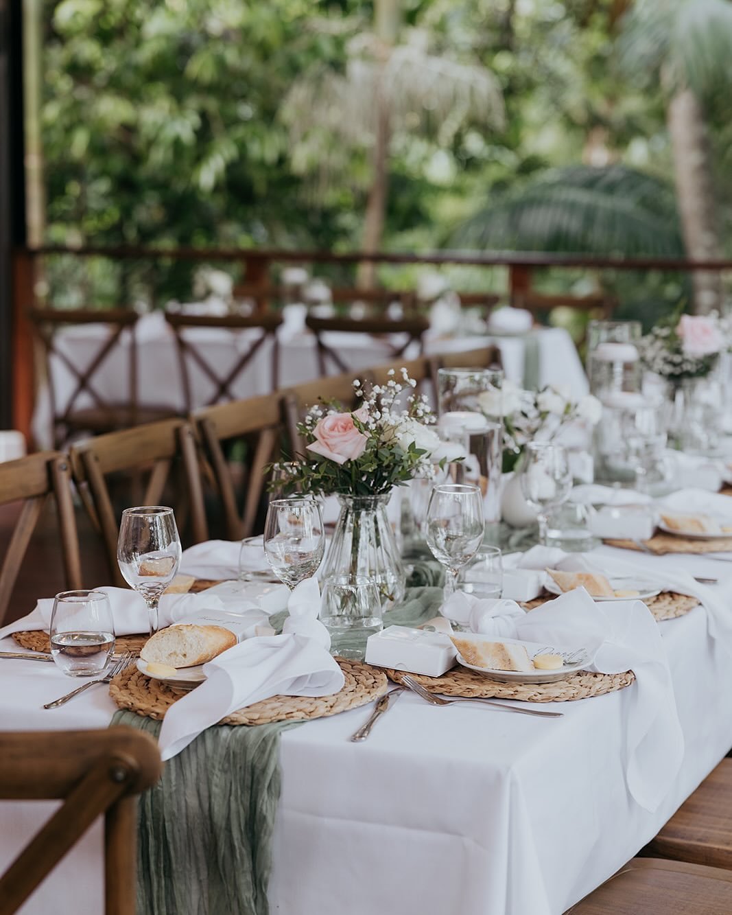 Jo &amp; Steven &mdash; what an absolute dream!

We had the best time bringing this one to life at Fleays Events, and feel so lucky to have styled and flowered up this gorgeous day.

From the soft, romantic florals to the relaxed table styling, every