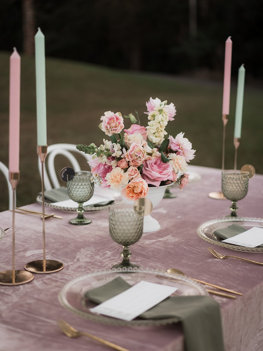 Velvet Dreams &amp; Ros&eacute; Hues: A Table Set for Celebration

Captured at the @tweedcoastweddings open day for @elysianhillsvenue

Styling, hire &amp; florals @popupeventco
Makeup @_a_mua
Hair @hair.by.harmony.rose
Gown @thewhiteaisle_bridal
Mod