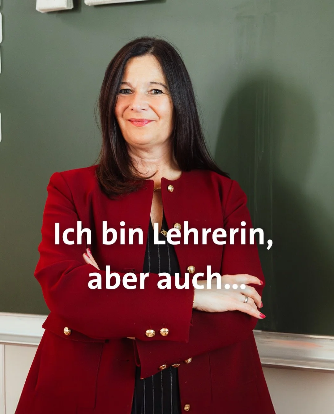 Heute ist Weltlehrertag 🌎

👩&zwj;🏫Als ehemalige Lehrerin und Schulleiterin wei&szlig; ich, wie viel Fachwissen, Geduld, Kreativit&auml;t und Herz dieser Beruf abverlangt.

👉Als Bildungspolitische Sprecherin setze ich mich daf&uuml;r ein, dass gut