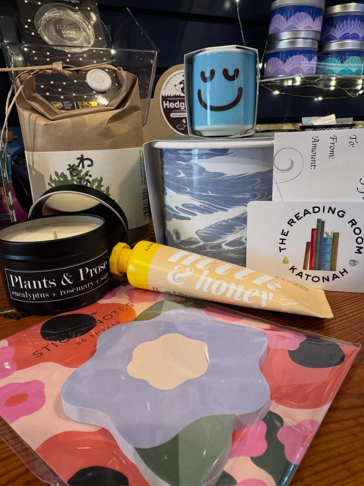 Last day to grab those teacher gifts! We have the cutest little planters, books for every taste, spa gifts, candles and candy. But most of all, GIFT CERTIFICATES that are good for all of the above!  #teachers #teachergifts #holiday #bookstore #katona