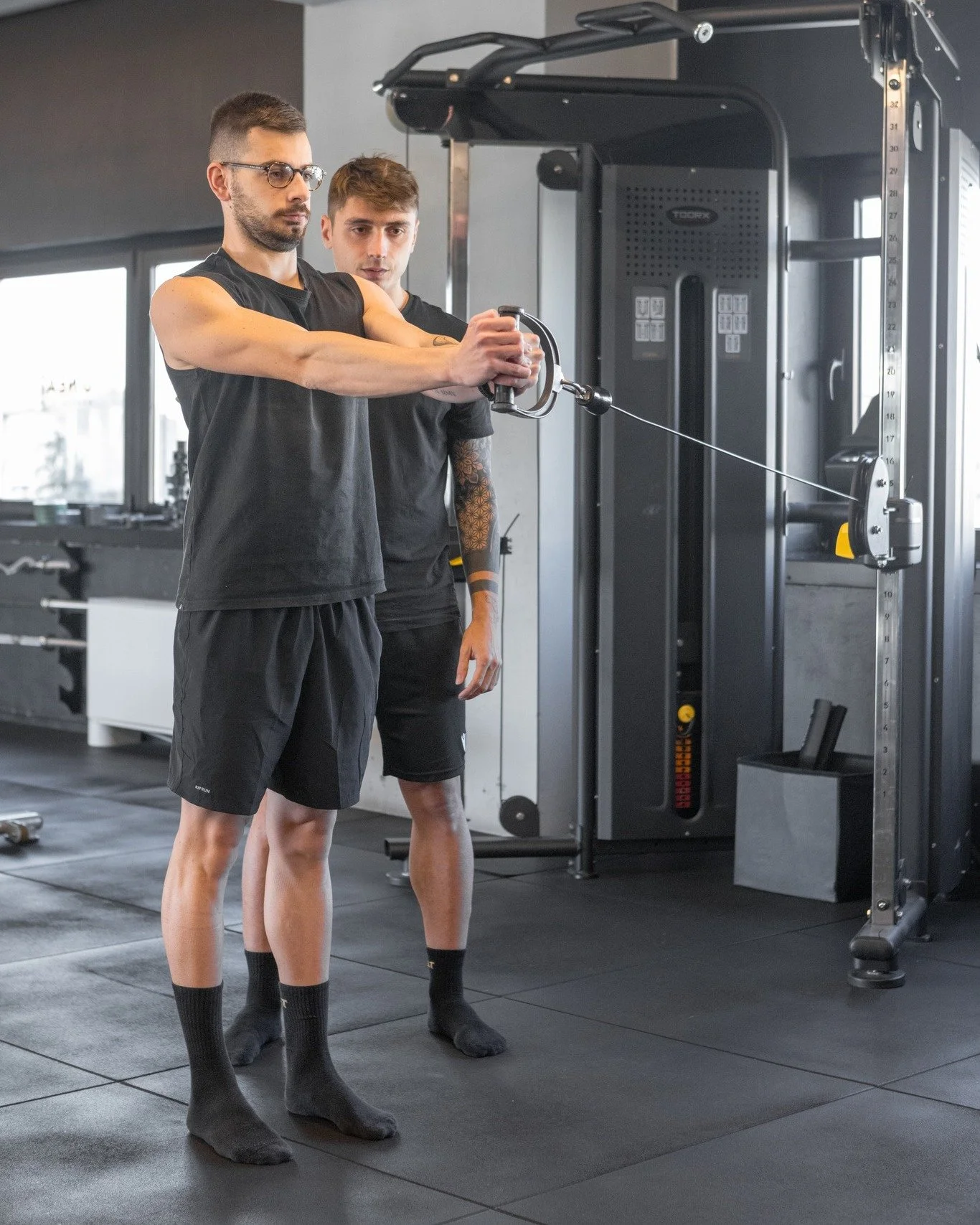 U NEAT mette a disposizione un intero team di chinesiologi capaci di redigere per te diversi allenamenti in base al tuo livello di preparazione e ai tuoi obiettivi, e di seguire ogni seduta al tuo fianco, alternando il coach in base alle specifiche c