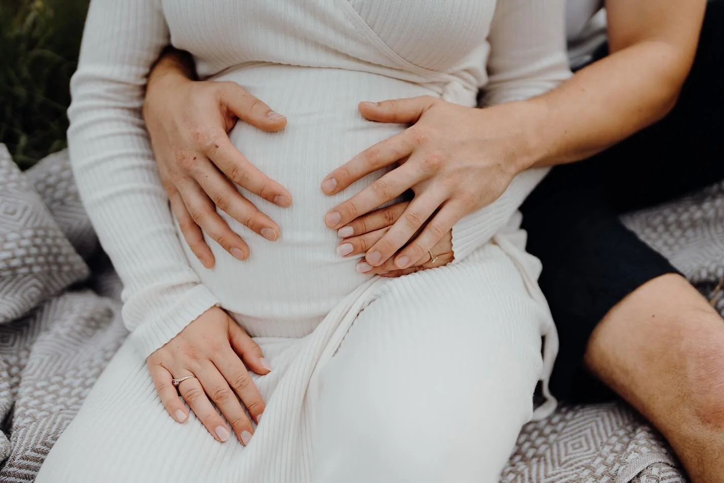 Blessed ✨🤍

*Werbung wegen Verlinkung 

#babybauch #babybauchshooting #schwanger #schwangerschaftsshooting #babybauchfotografie #liebeimbauch #pregnant #momtobe #maternityphotography #babybelly #pregnancy #maternity