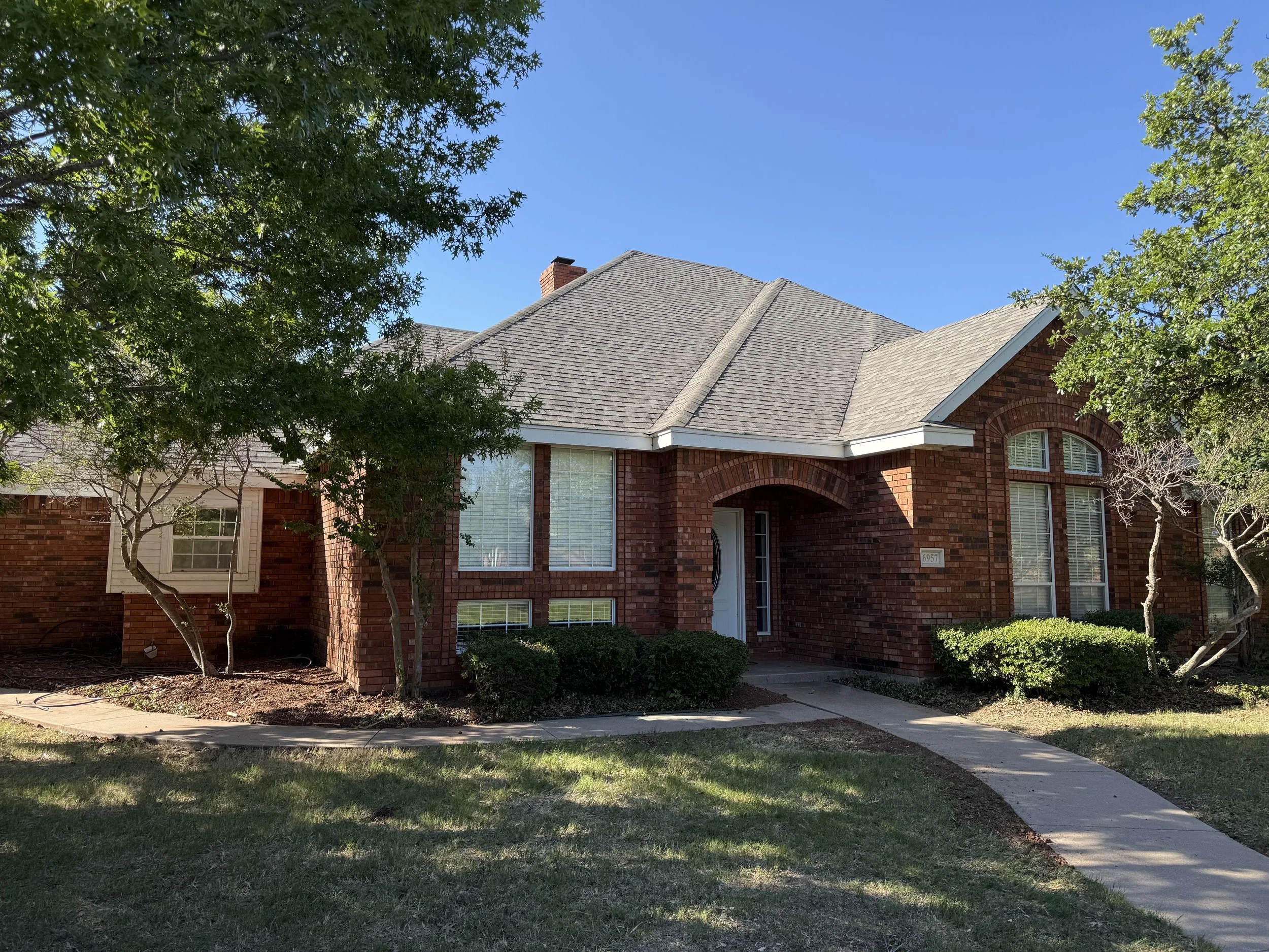 bunton-roofing 25-0184 front.jpeg