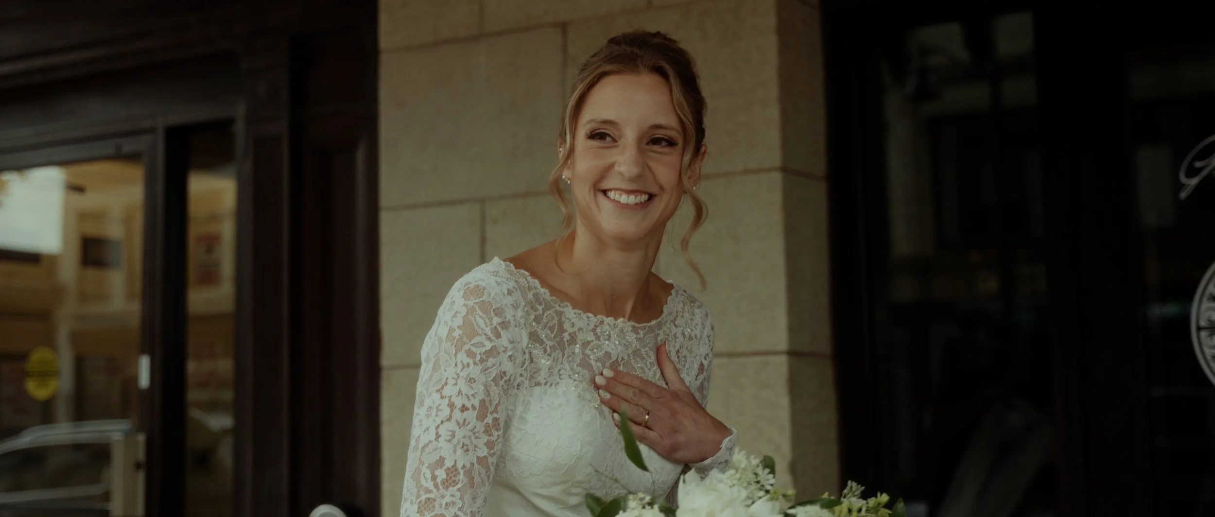 alissa-travis-duluth-wedding-video-still-07.jpg