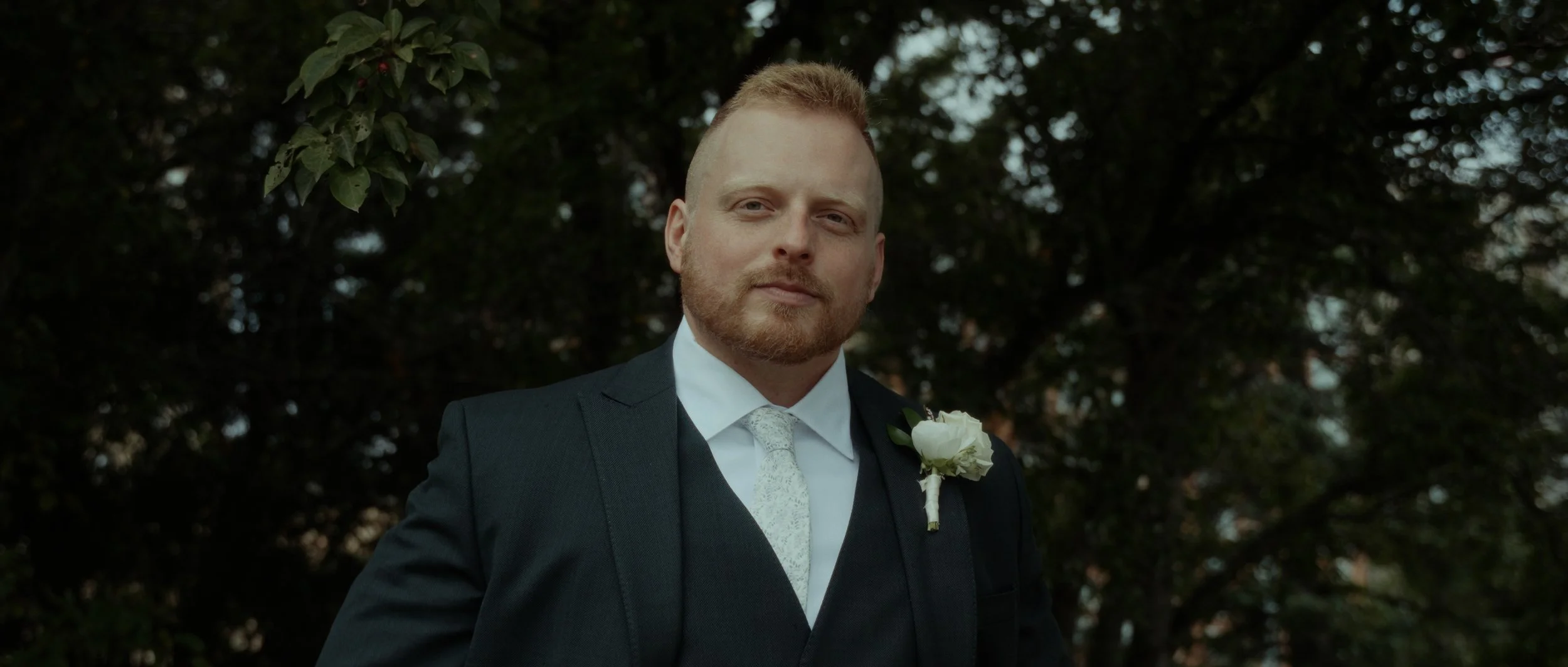 alissa-travis-duluth-wedding-video-still-18.jpg