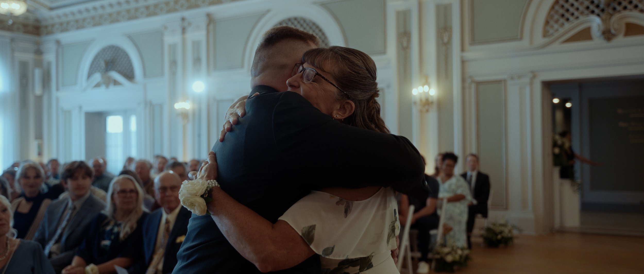 alissa-travis-duluth-wedding-video-still-21.jpg