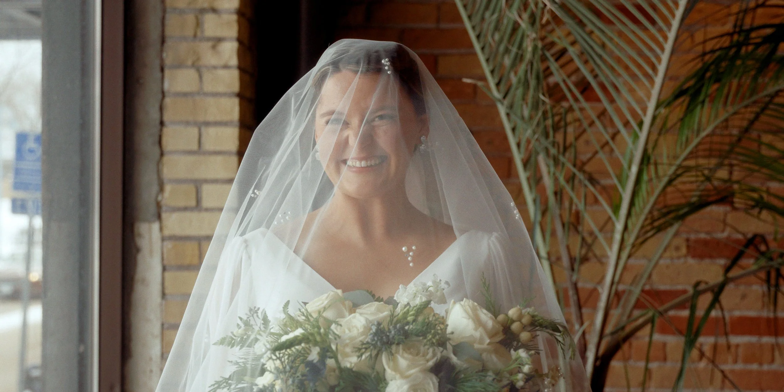 EMILY_IAN_DULUTH_WEDDING_FILM_VIDEO_05.jpg
