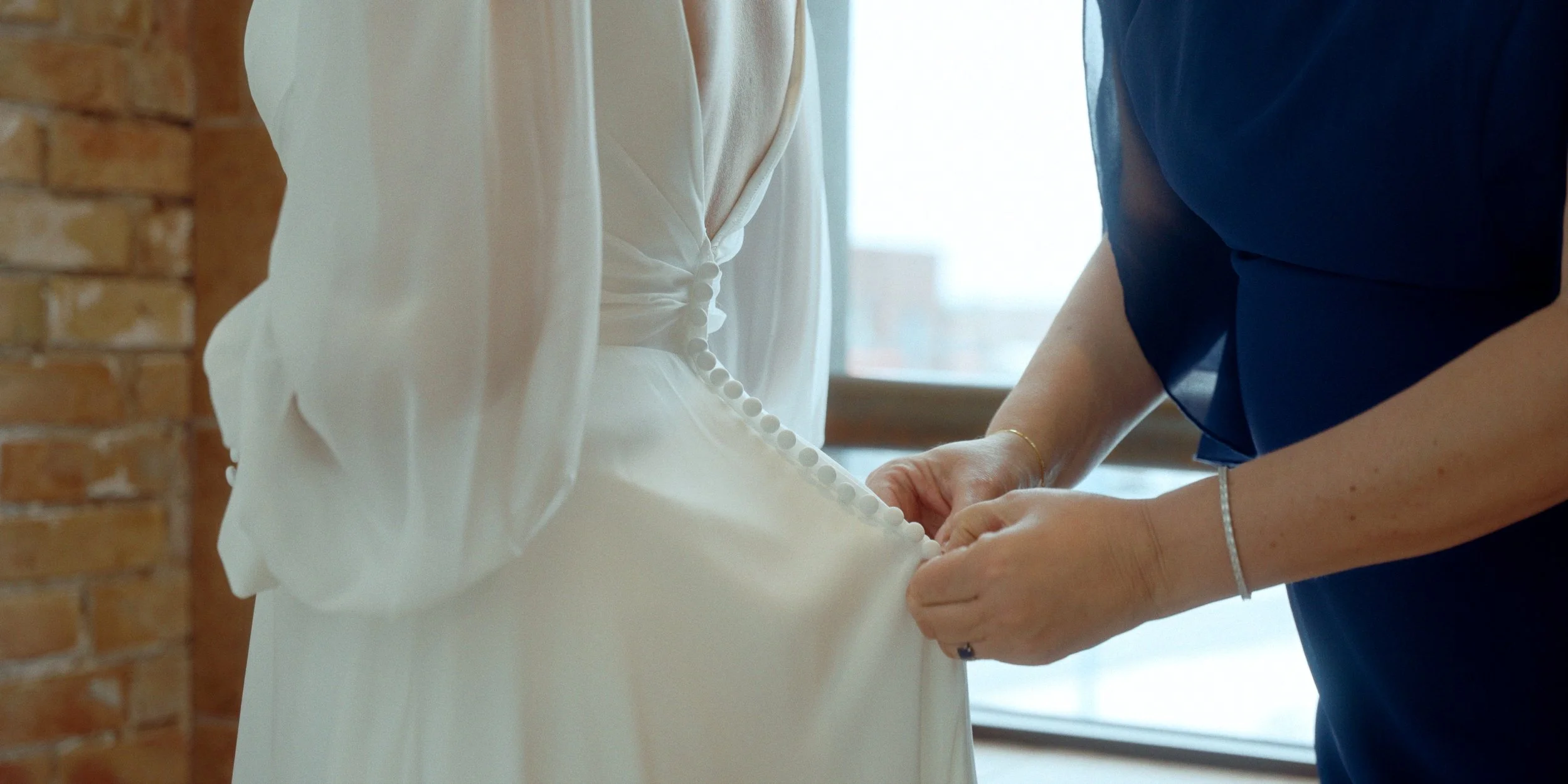 EMILY_IAN_DULUTH_WEDDING_FILM_VIDEO_10.jpg