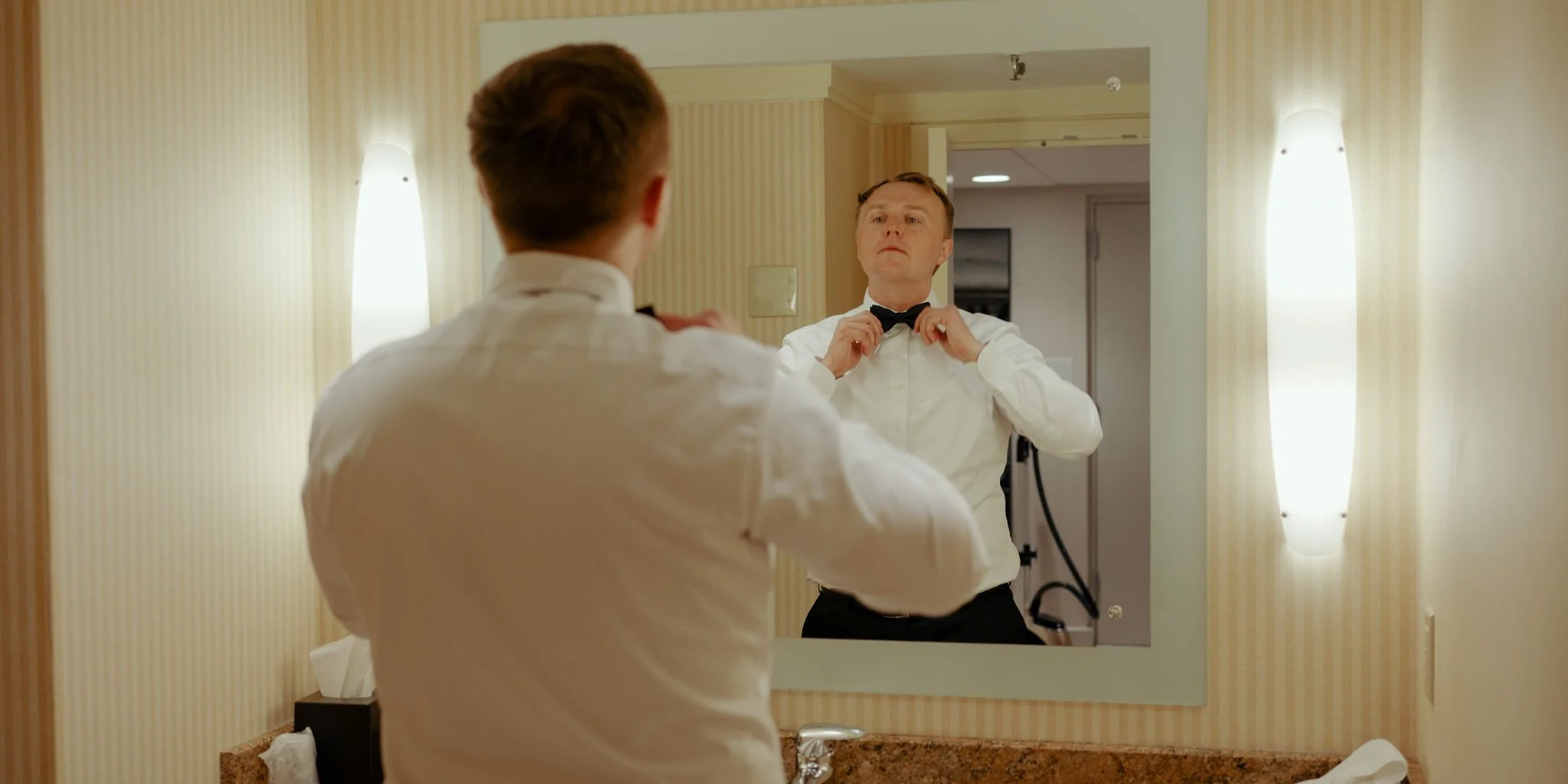 claire-matt-wedding-film-chaska-minnesota-bavaria-downs-woodland-glasshaus_09.jpg