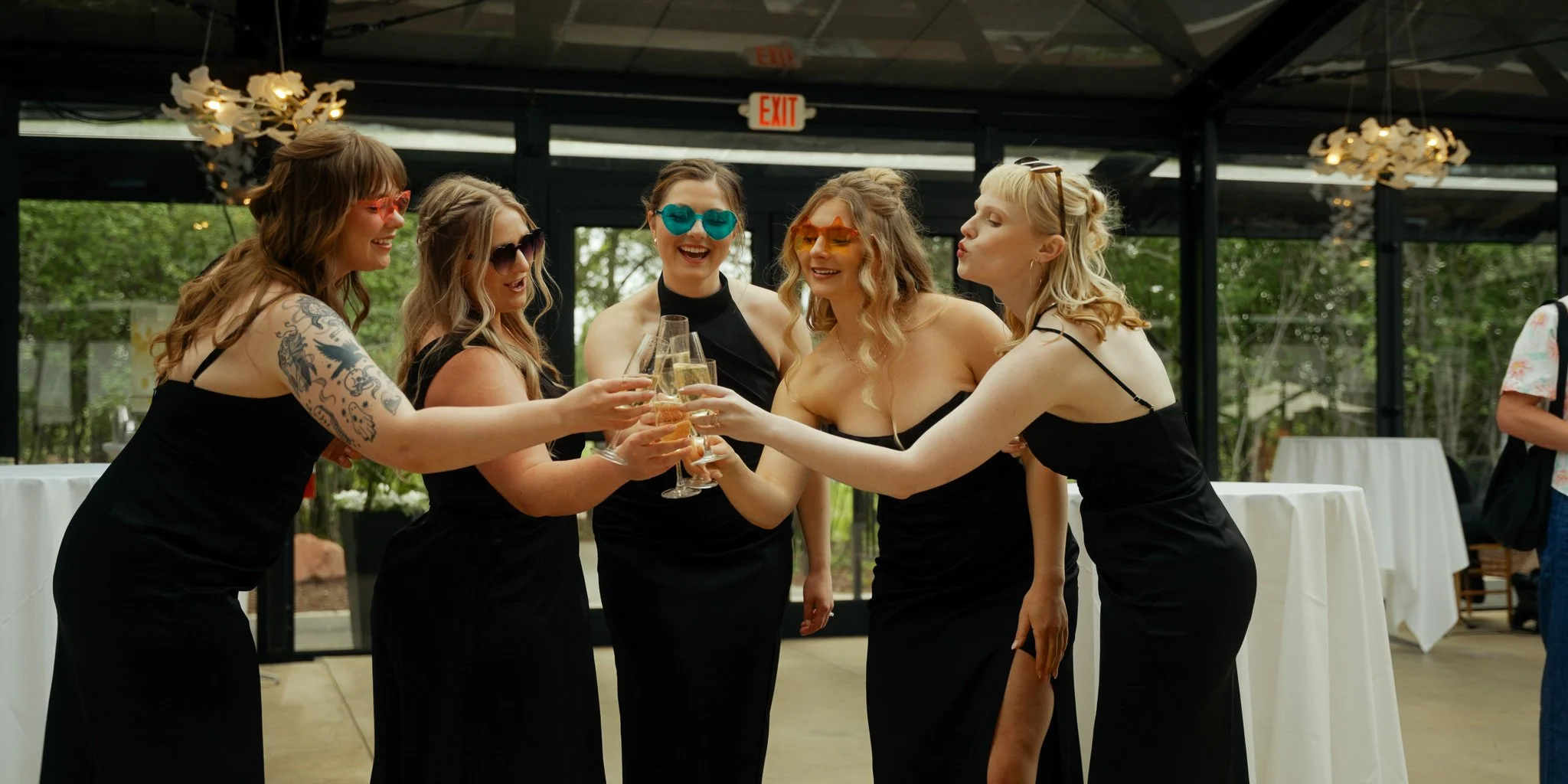 claire-matt-wedding-film-chaska-minnesota-bavaria-downs-woodland-glasshaus_24.jpg