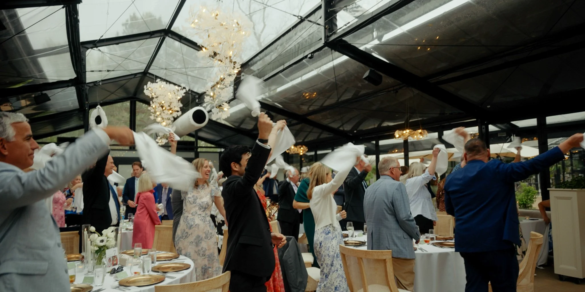 claire-matt-wedding-film-chaska-minnesota-bavaria-downs-woodland-glasshaus_27.jpg