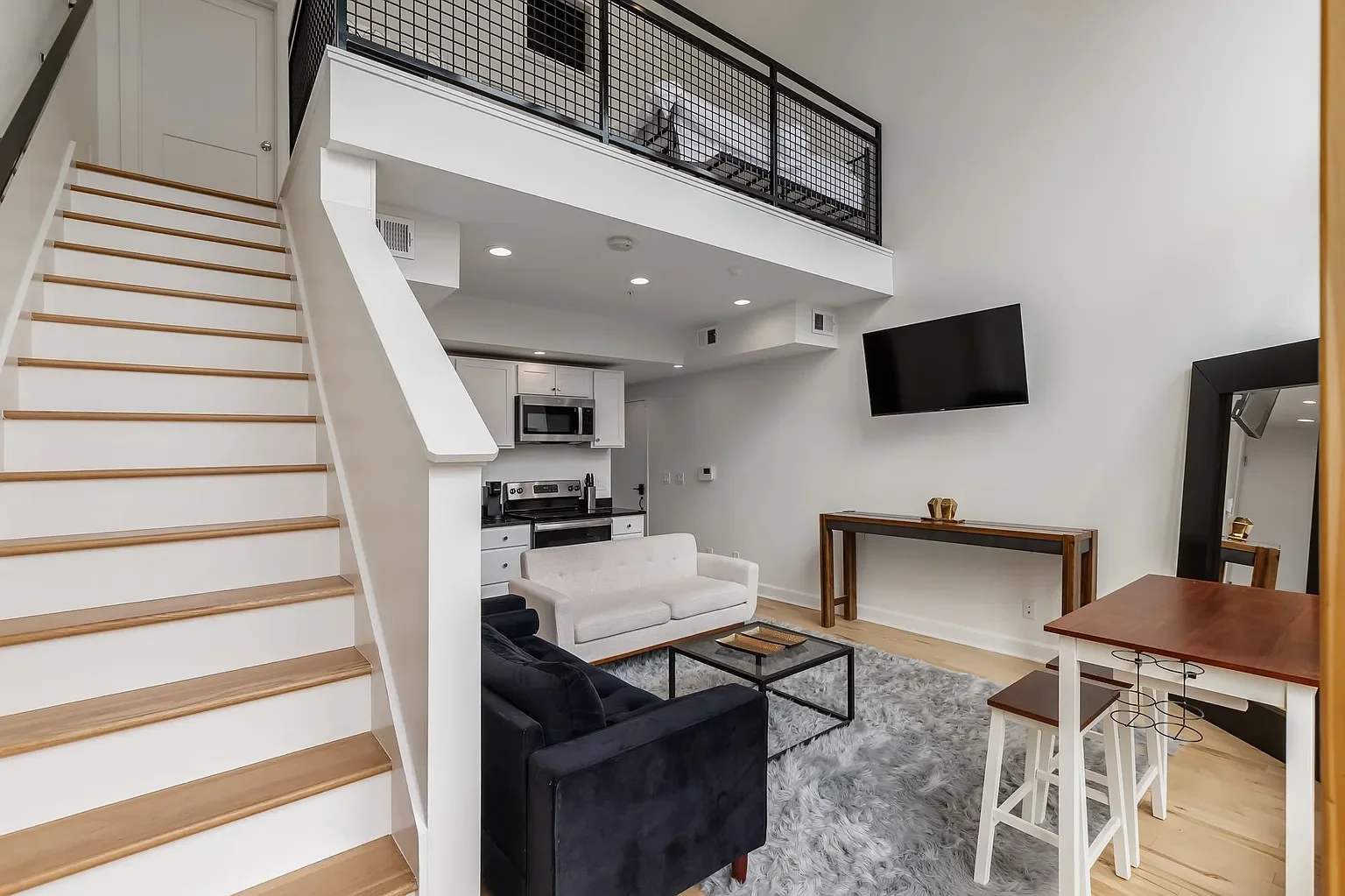 interior photo 3.webp